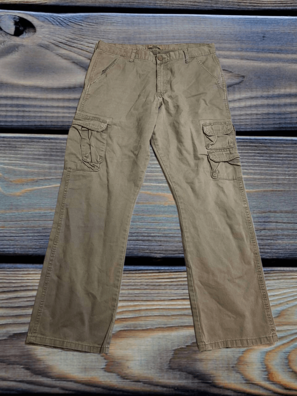 Wrangler Wrangler khaki cargo pants Size US 36 / EU 52 - 1 Thumbnail