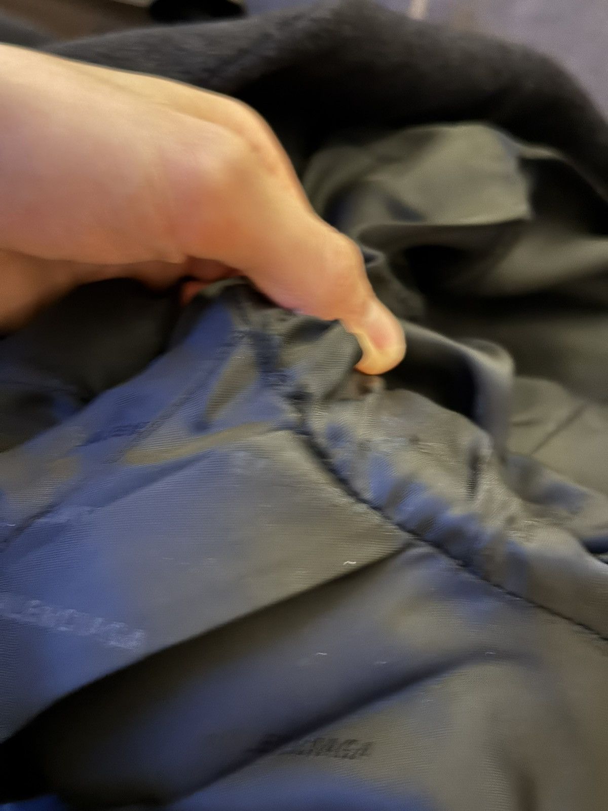 Balenciaga Balenciaga AW20 single breasted steroid coat Size US S / EU 44-46 / 1 - 6 Thumbnail