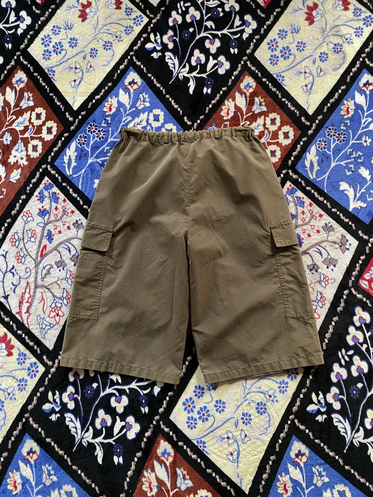 Burberry Burberry Cargo Baggy Shortpants Size US 30 / EU 46 - 2 Thumbnail