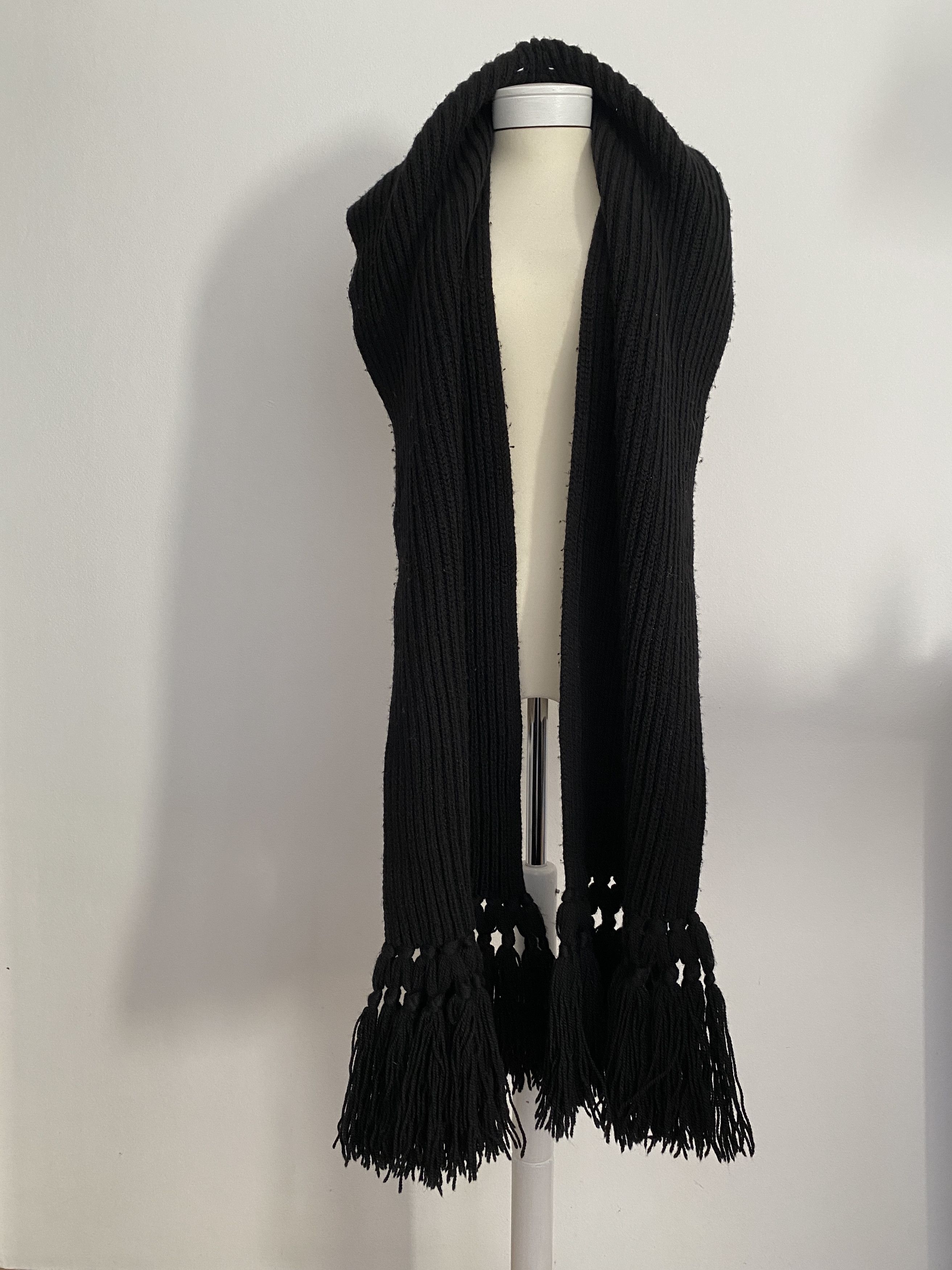 Maison Margiela Maison Margiela Unisex Hoodie Fringed Scarf Size ONE SIZE - 9 Thumbnail