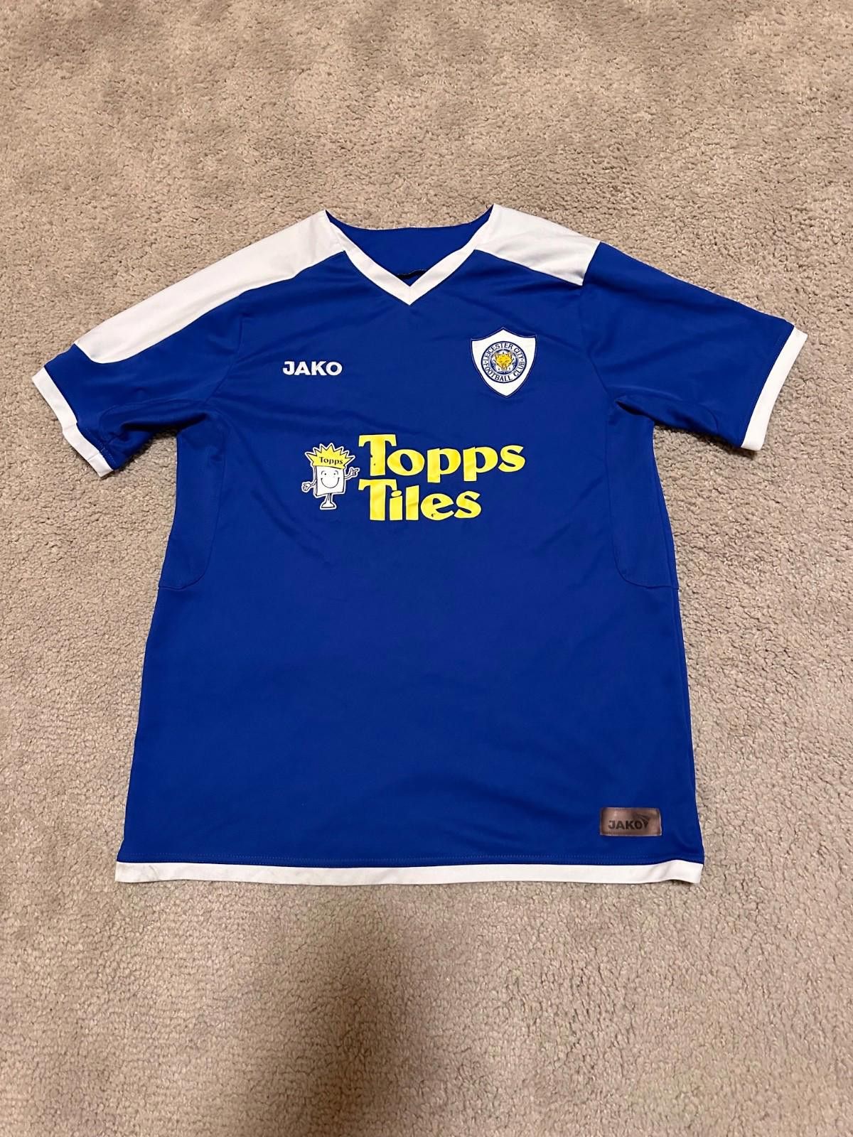 Other FC LEICESTER CITY 2007/09 HOME SOCCER FOOTBALL SHIRT JERSEY Size US S / EU 44-46 / 1 - 1 Thumbnail