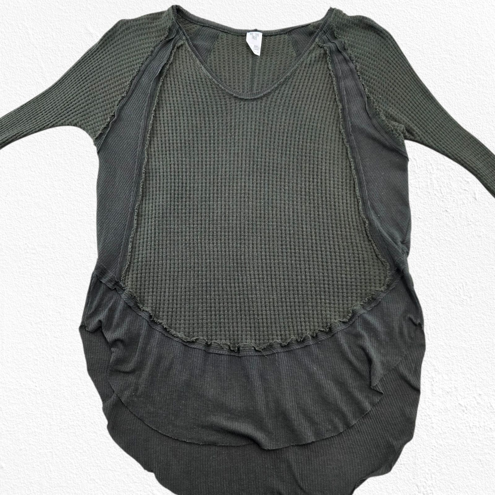 Free People We The Free Olive Gray Thermal Waffle Knit Top Size Small Size S / US 4 / IT 40 - 4 Thumbnail