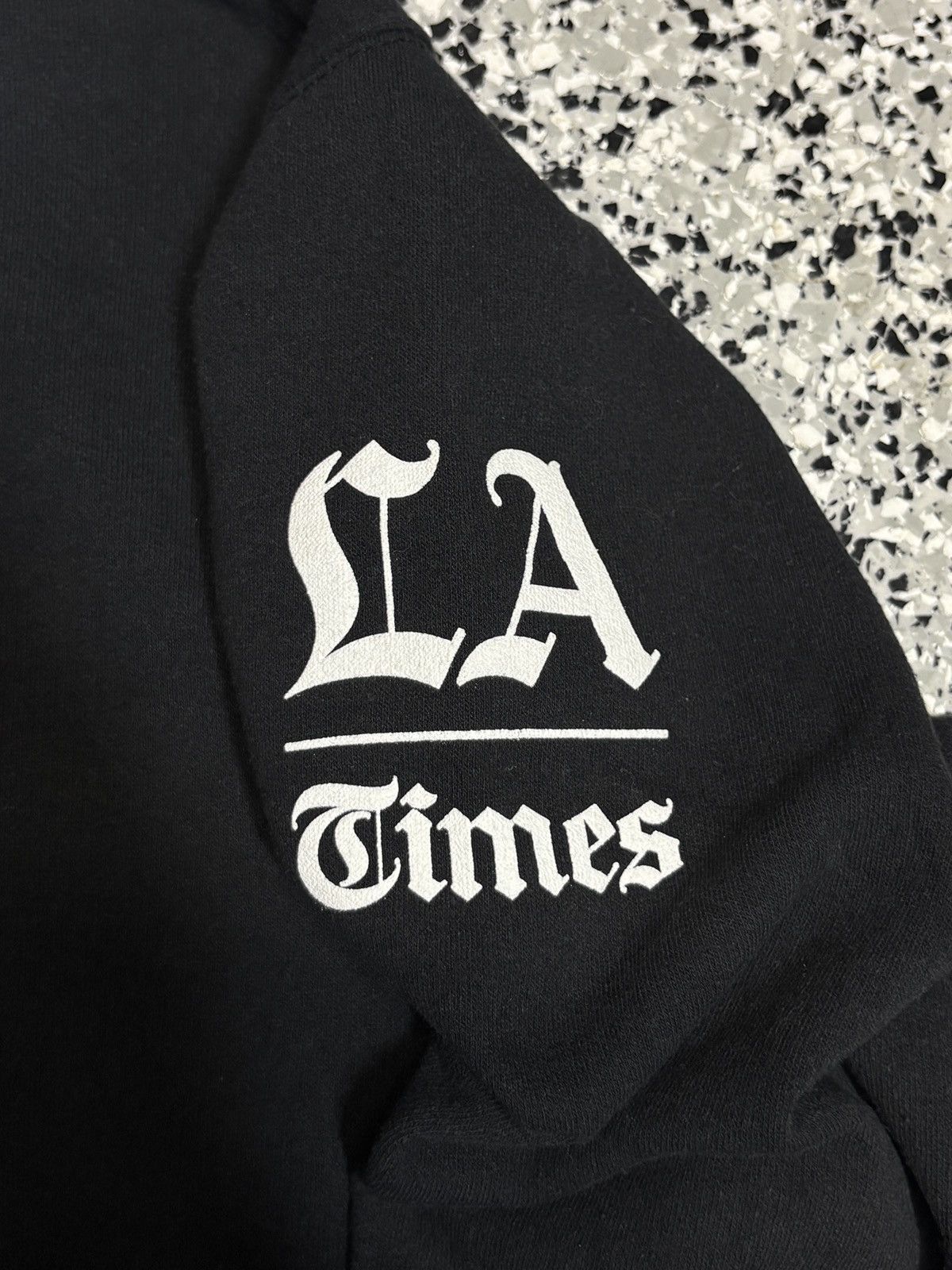 MLB Vintage 2011 LA Times Anaheim Angels Black Hoodie Sz XL 0587 Size US XL / EU 56 / 4 - 5 Thumbnail