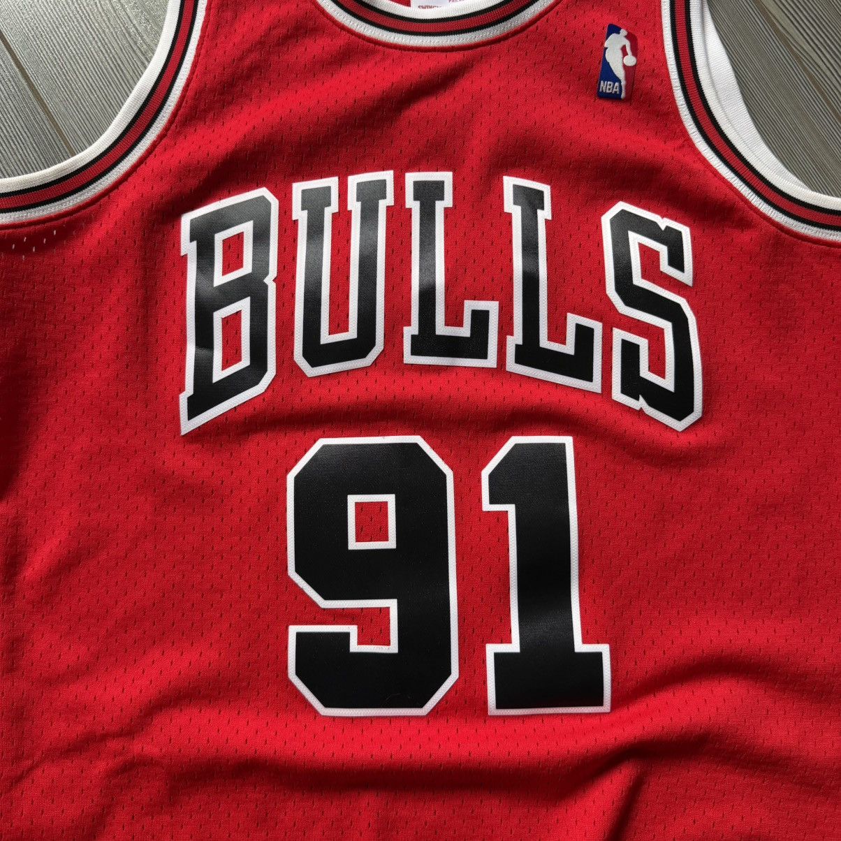 Mitchell & Ness Mitchell&Ness Chicago Bulls Denis Rodman Swingman Jersey M Size US M / EU 48-50 / 2 - 6 Thumbnail