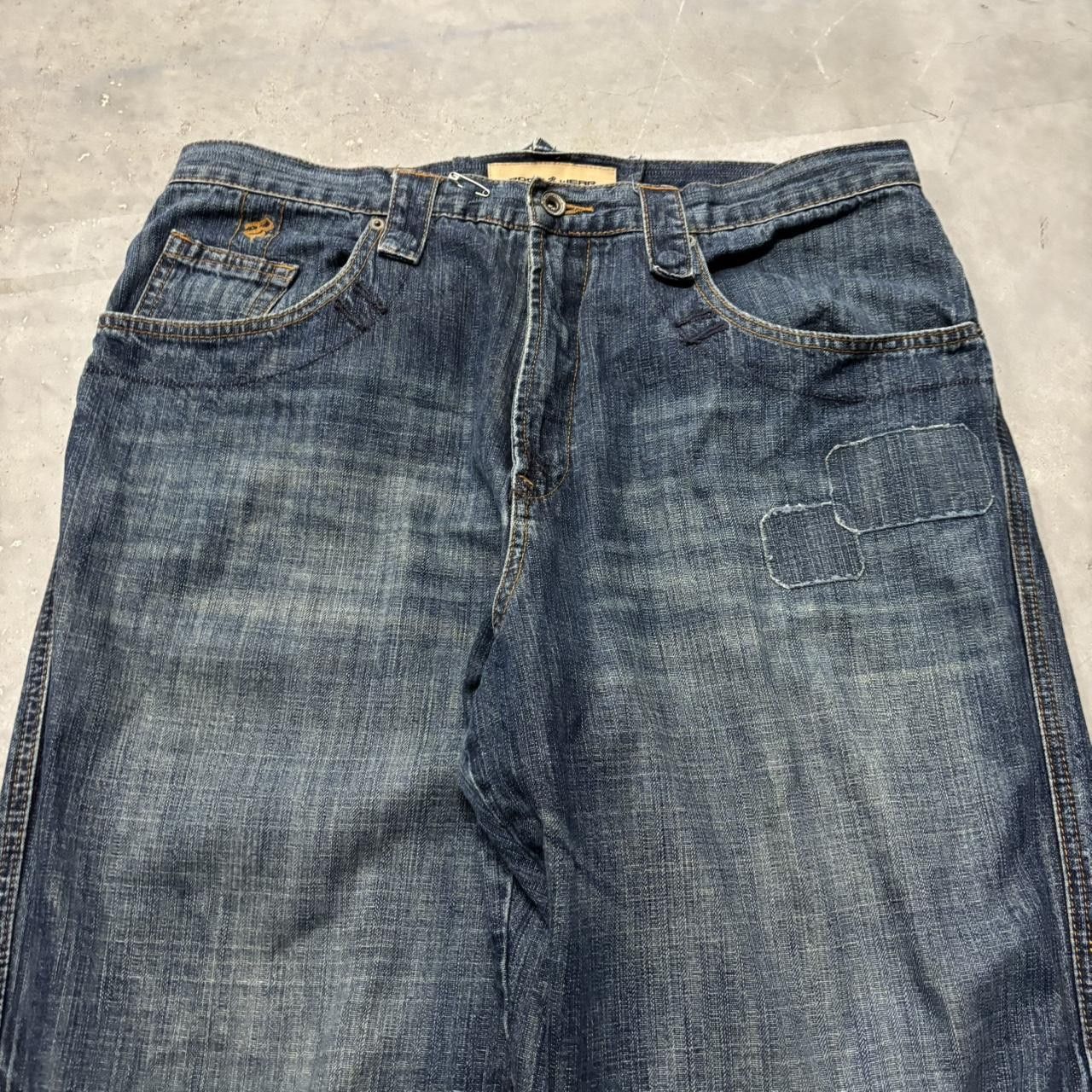 Japanese Brand × Vintage Crazy Vintage Y2K/2000s Baggy Grunge Dark Wash Rocawear Skater Style Denim Jeans! Size US 36 / EU 52 - 5 Thumbnail