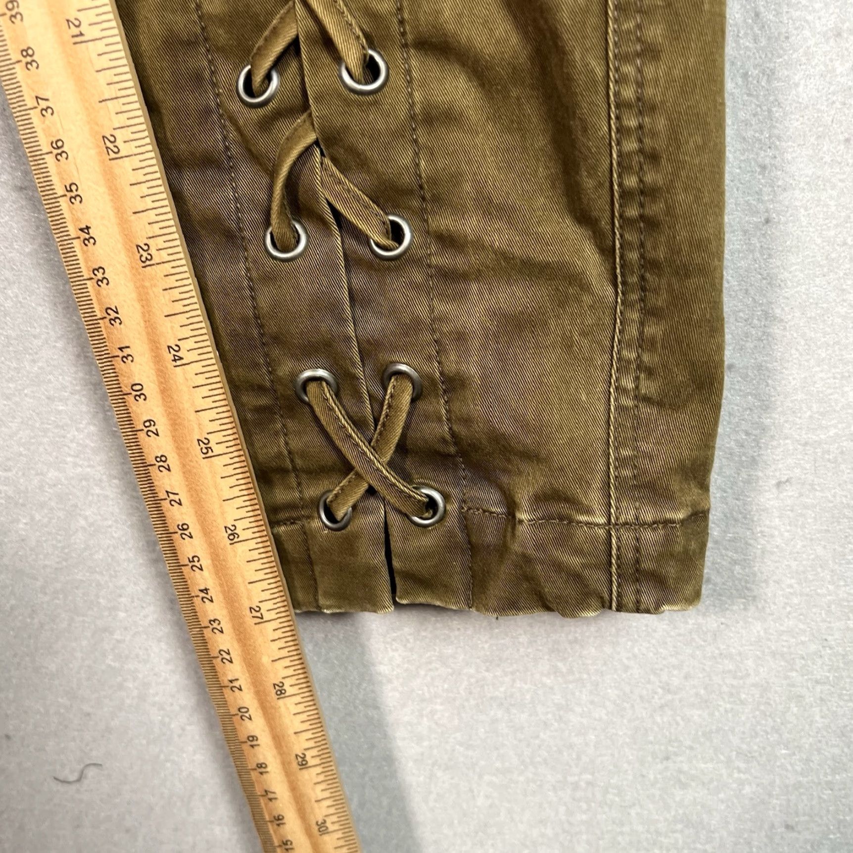 Vintage VINTAGE A.L.C. Women's 4 Green Kingsley Lace Up Pant Grommets Cropped Punk Rock Pants Cropped Lace Up Size 27" / US 4 / IT 40 - 4 Thumbnail