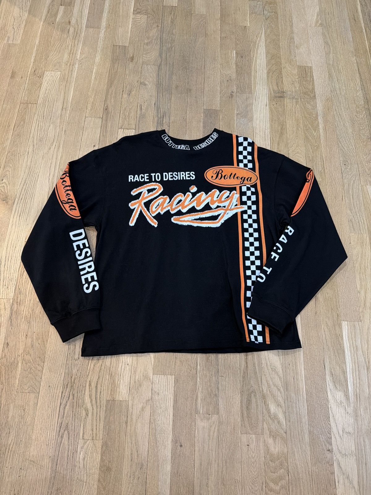 Bottega Desires Bottega desires race to desires Size US XXL / EU 58 / 5 - 3 Thumbnail