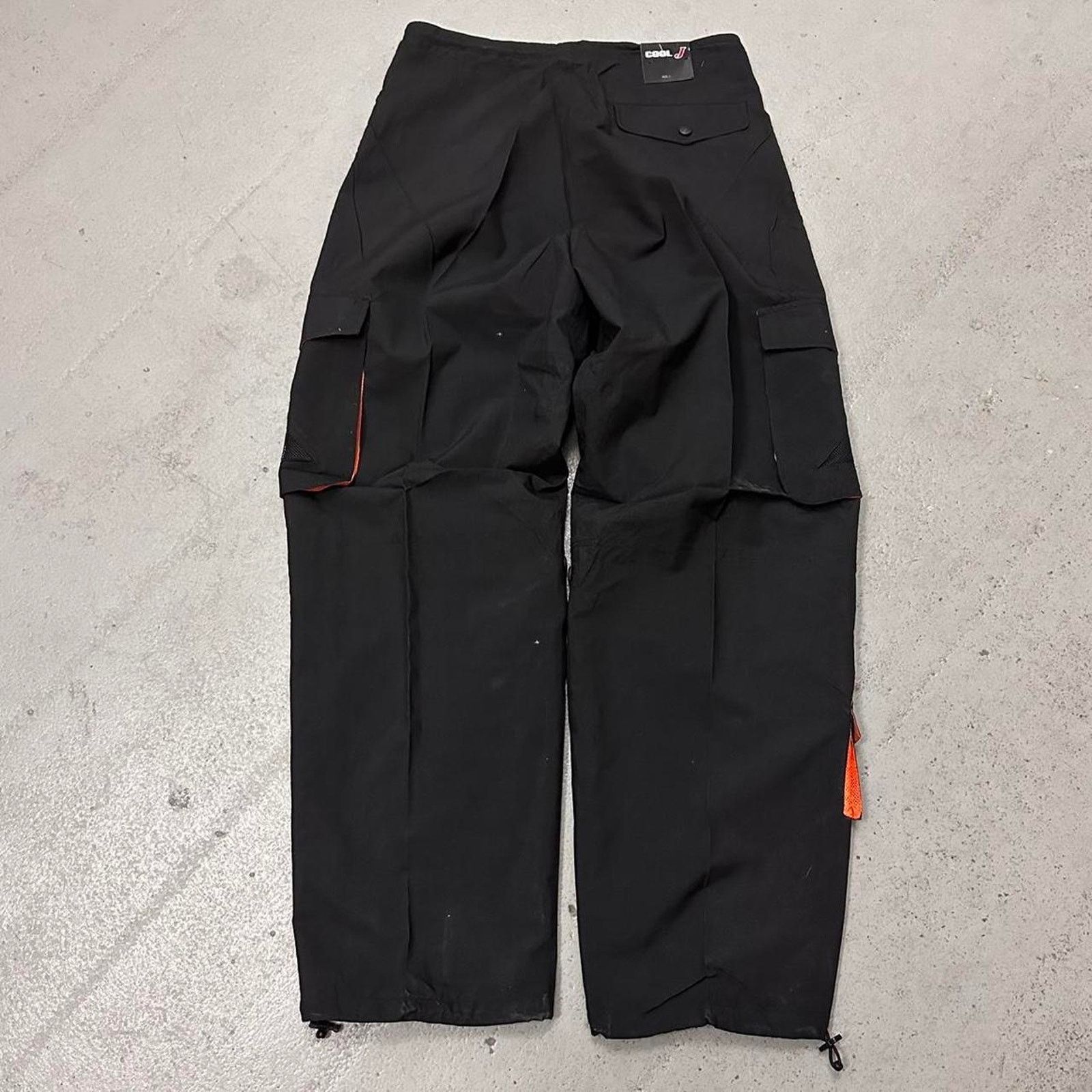 Vintage Vintage Baggy Y2k Urban Wide Leg Black Windbreaker Pant Sz L Size US 34 / EU 50 - 4 Thumbnail
