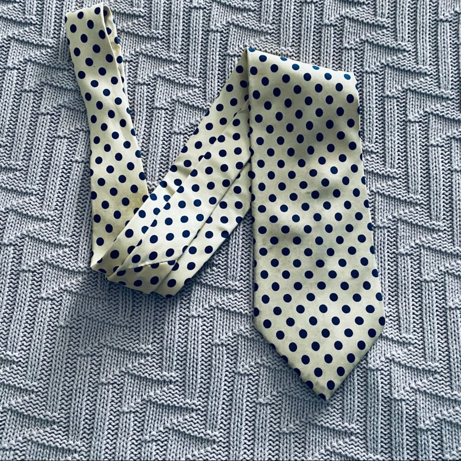 Vintage Vintage Burt Pulitzer yellow and blue polka dot silk tie Size ONE SIZE - 1 Thumbnail