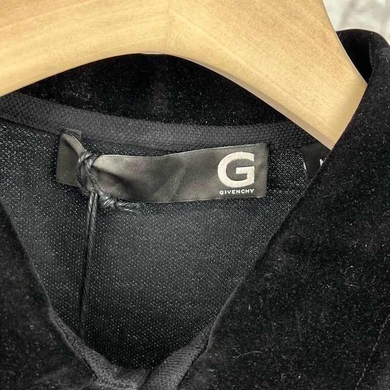 Givenchy Givenchy Black knitted velvet pieced long-sleeve top, size Size US M / EU 48-50 / 2 - 3 Thumbnail