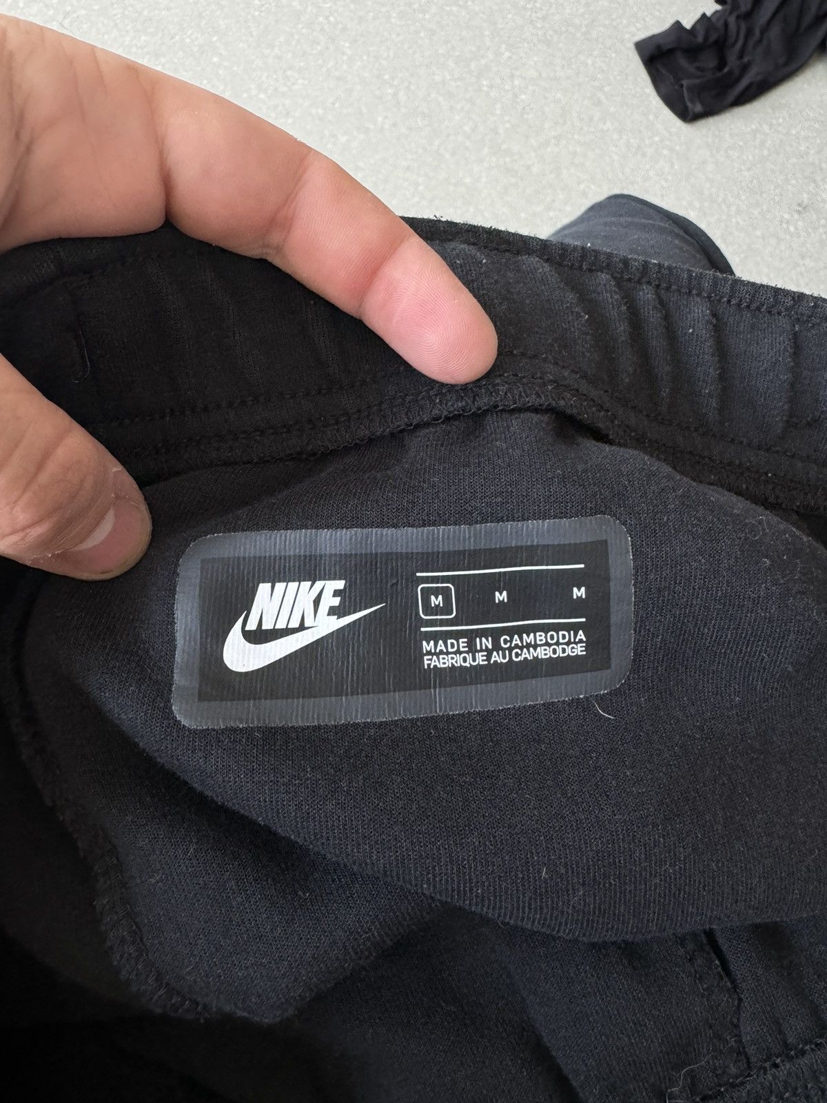 Nike Mens Nike Tech Fleece Black Sweet Pants Size US 30 / EU 46 - 13 Thumbnail