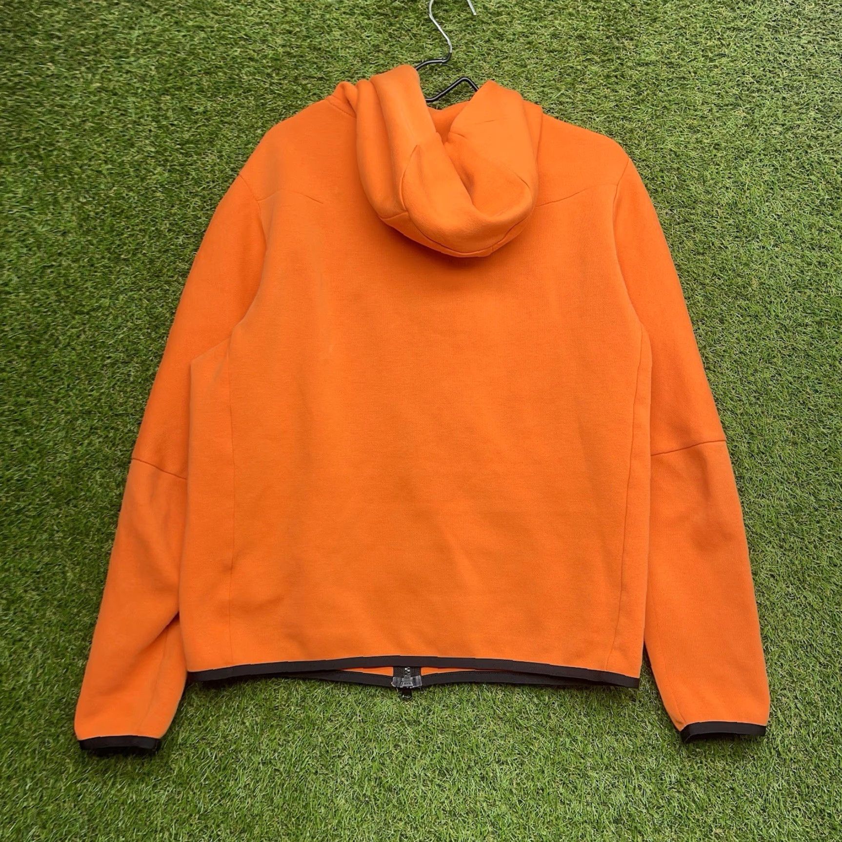 Nike Nike Tech Hoodie Mens Medium Zip Up Performance Sportswear HO230408NIC Hoodie Men Medium Nike Tech Zip Up Sportswear Fleece Orange Size US M / EU 48-50 / 2 - 2 Thumbnail