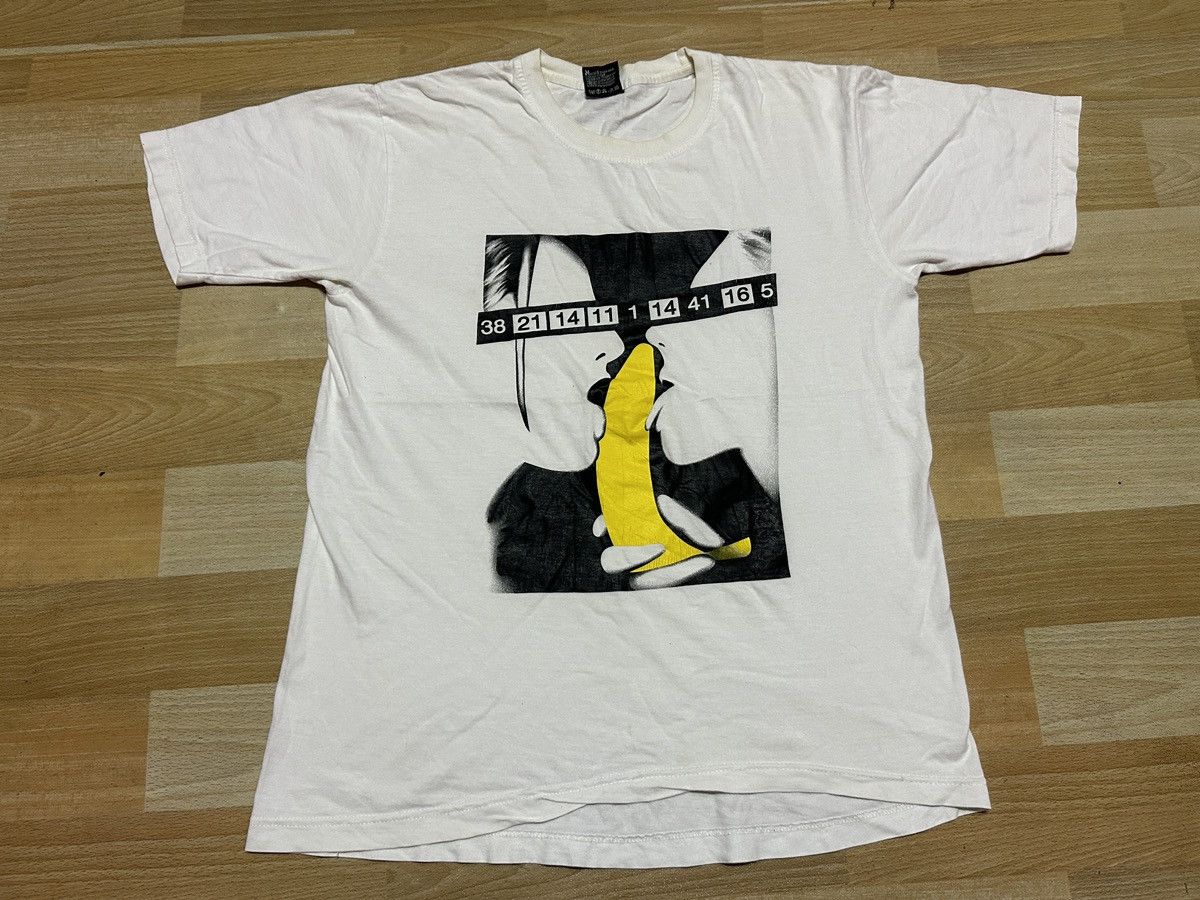 VINTAGE Y2K ADULT 2 GIRLS PORNO FUNNY TEE