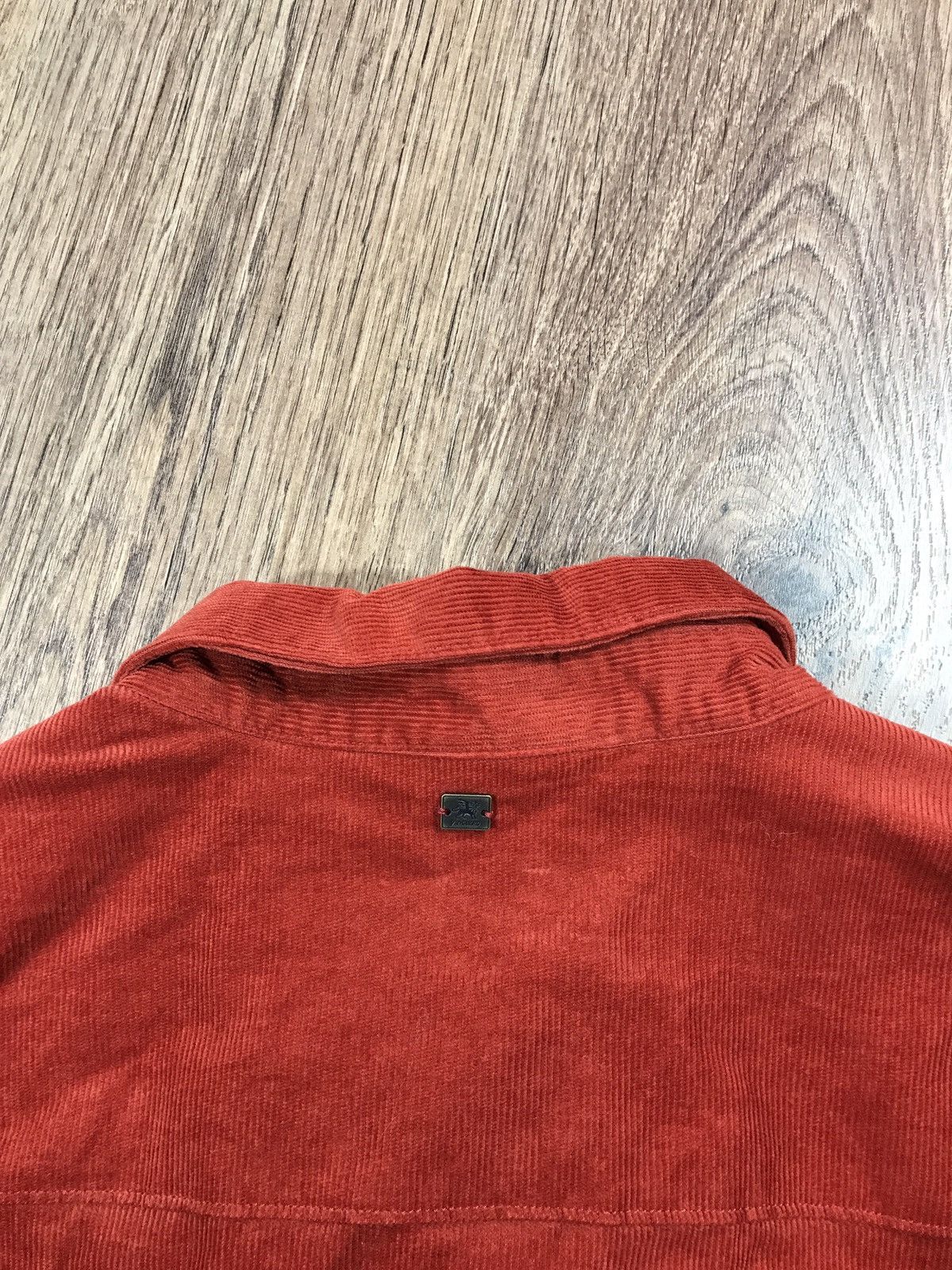 Other Venguard Velvet Shirt Button Size US XXL / EU 58 / 5 - 17 Thumbnail