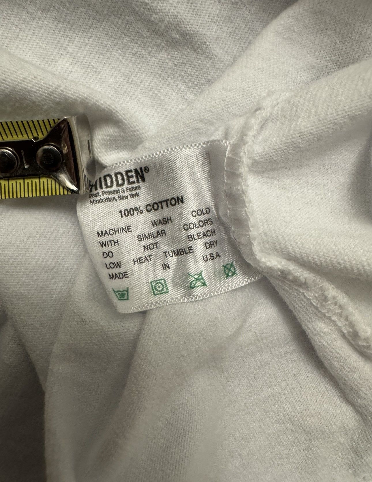 HIDDEN HIDDEN Ny chair tee shirt-size Large Size US L / EU 52-54 / 3 - 6 Thumbnail