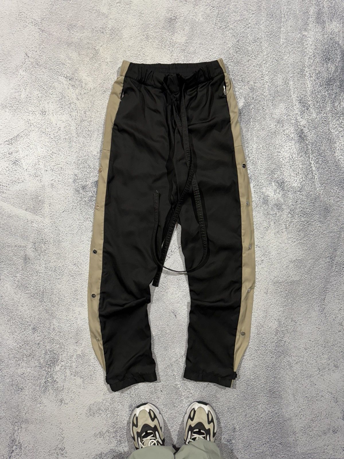 Fear of God 6th Collection トラックパンツ サイズM 楽天市場】【中古】【メンズ】 FEAR OF GOD フィアオブゴッド