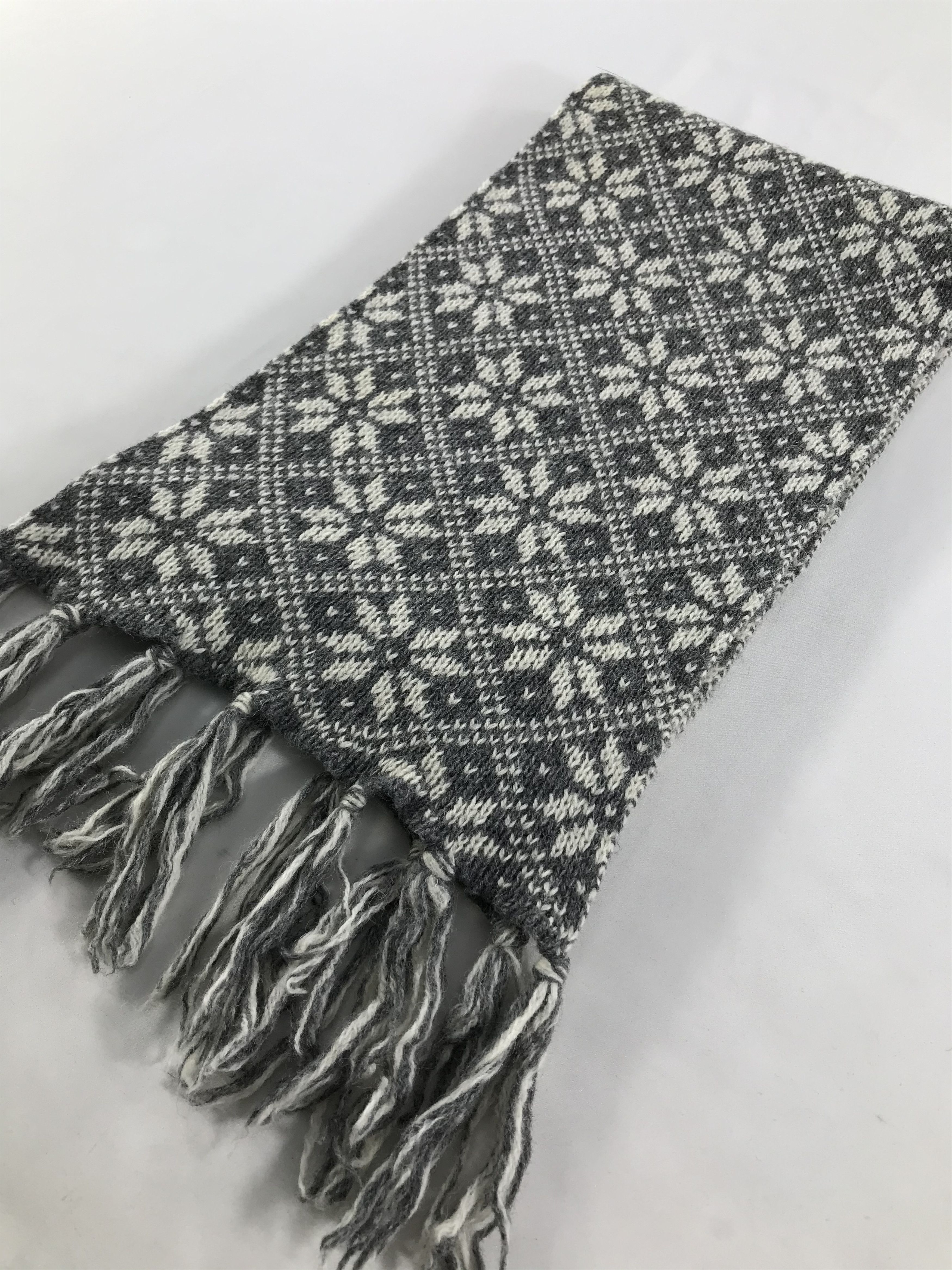 L.L. Bean Vintage L.L. Bean Scarf/Muffler/Neckwear MF1297 Size ONE SIZE - 3 Thumbnail