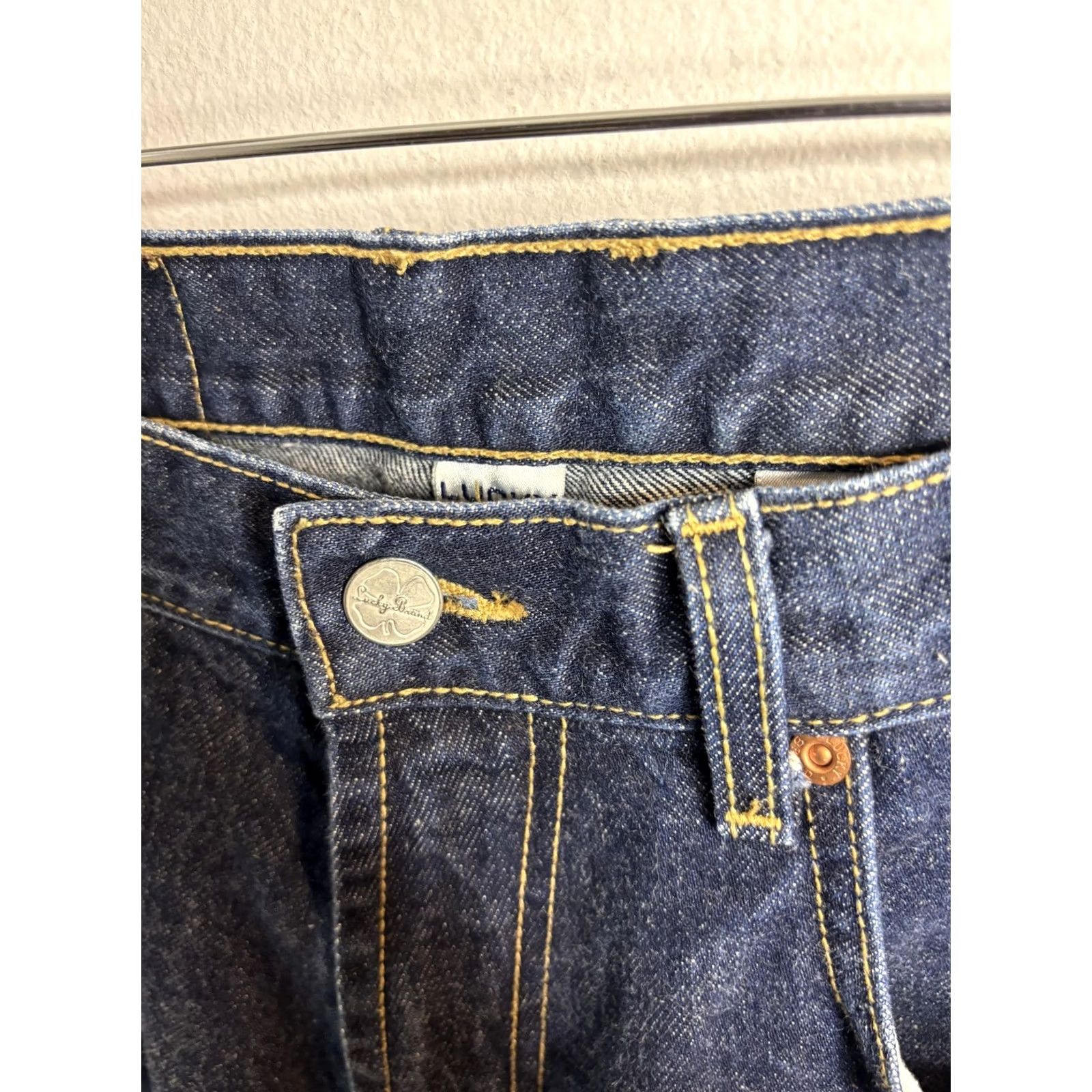 Lucky Brand VINTAGE Lucky Brand Dungarees Jeans Mens 33x29 Blue 81 Relaxed Straight USA Mens Girls Boys Size US 32 / EU 48 - 5 Thumbnail