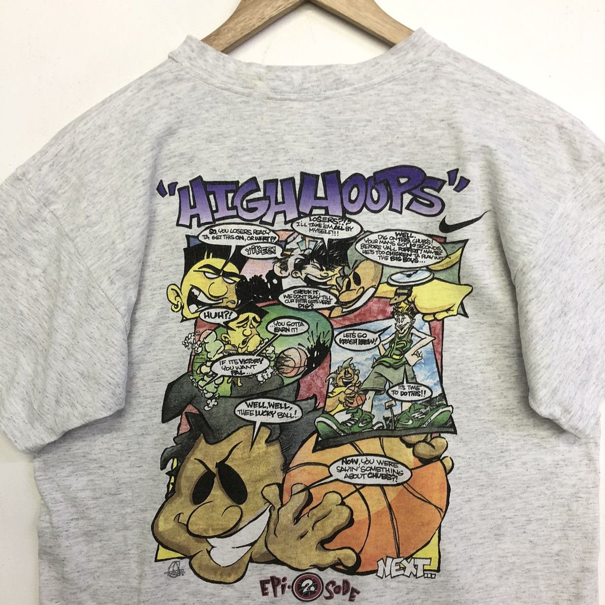 Nike VINTAGE NIKE KRASHKREW HIGHHOOPS BASKETBALL TSHIRT Size US M / EU 48-50 / 2 - 8 Thumbnail