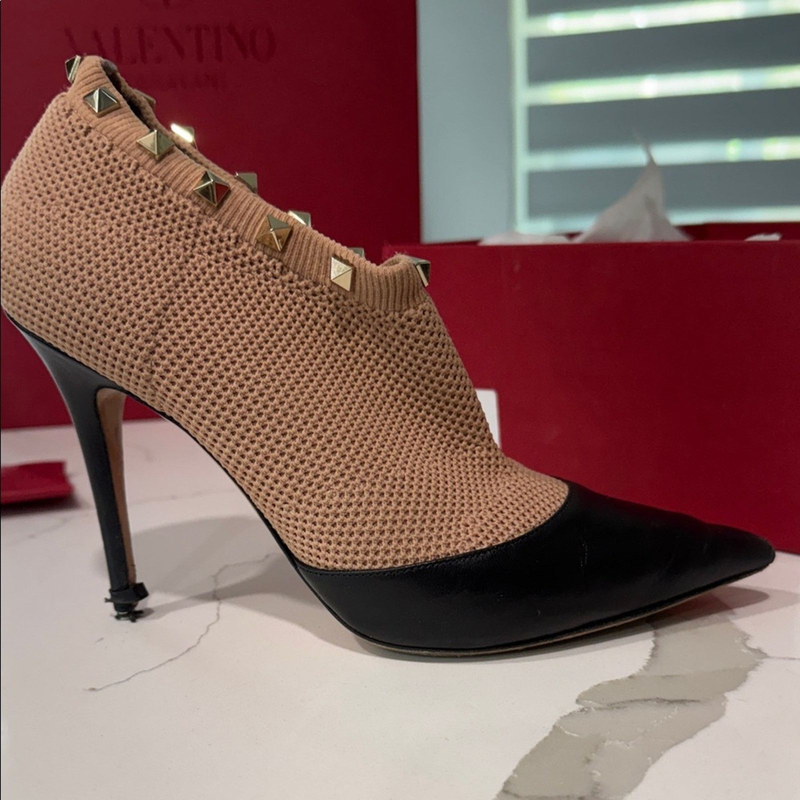 Valentino Valentino Garavani Beige Mesh Black Leather Studded Bootie Size US 8.5 / IT 38.5 - 7 Thumbnail