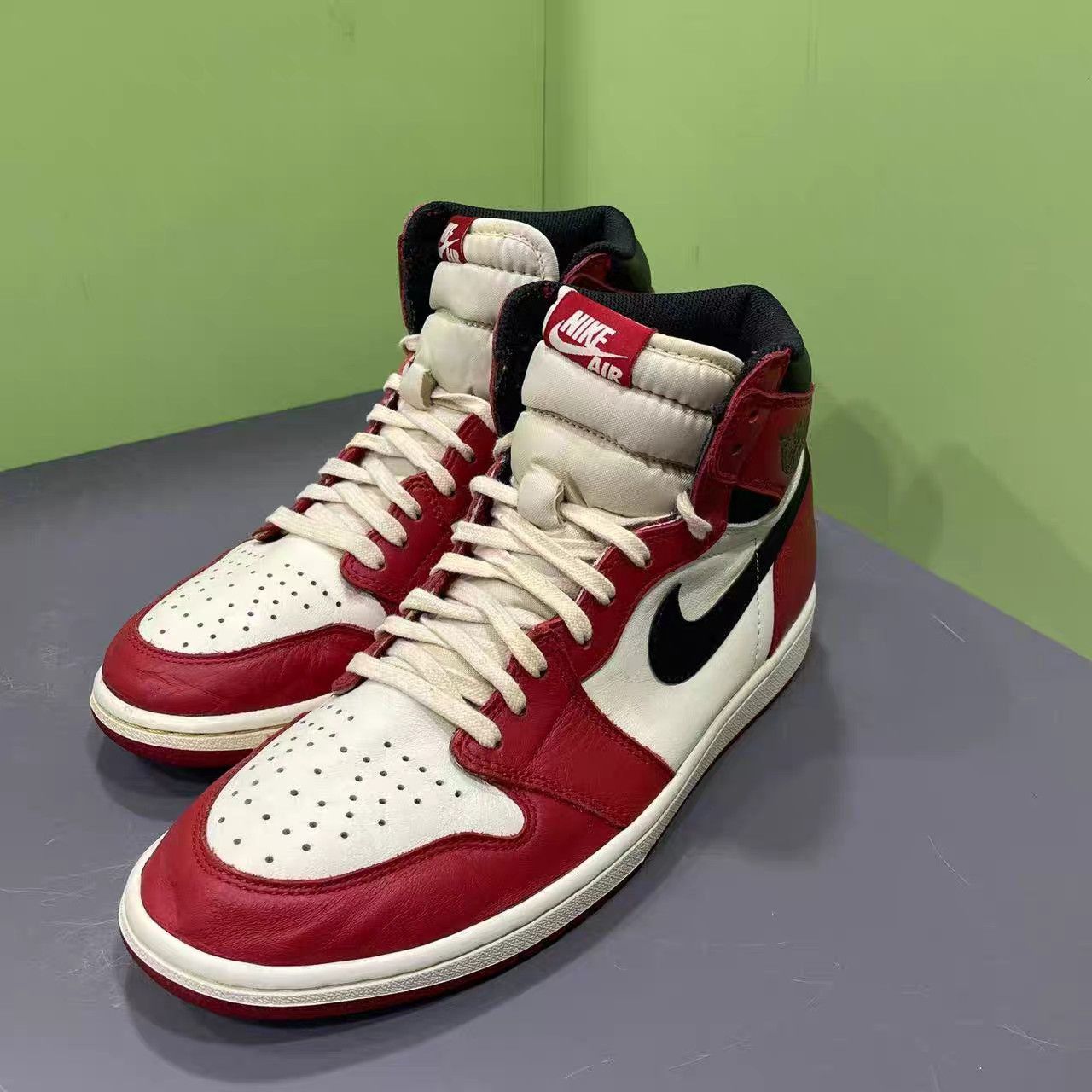 Jordan Brand Red High-Top Sneakers Size 11 Size US 11 / EU 44 - 1 Thumbnail