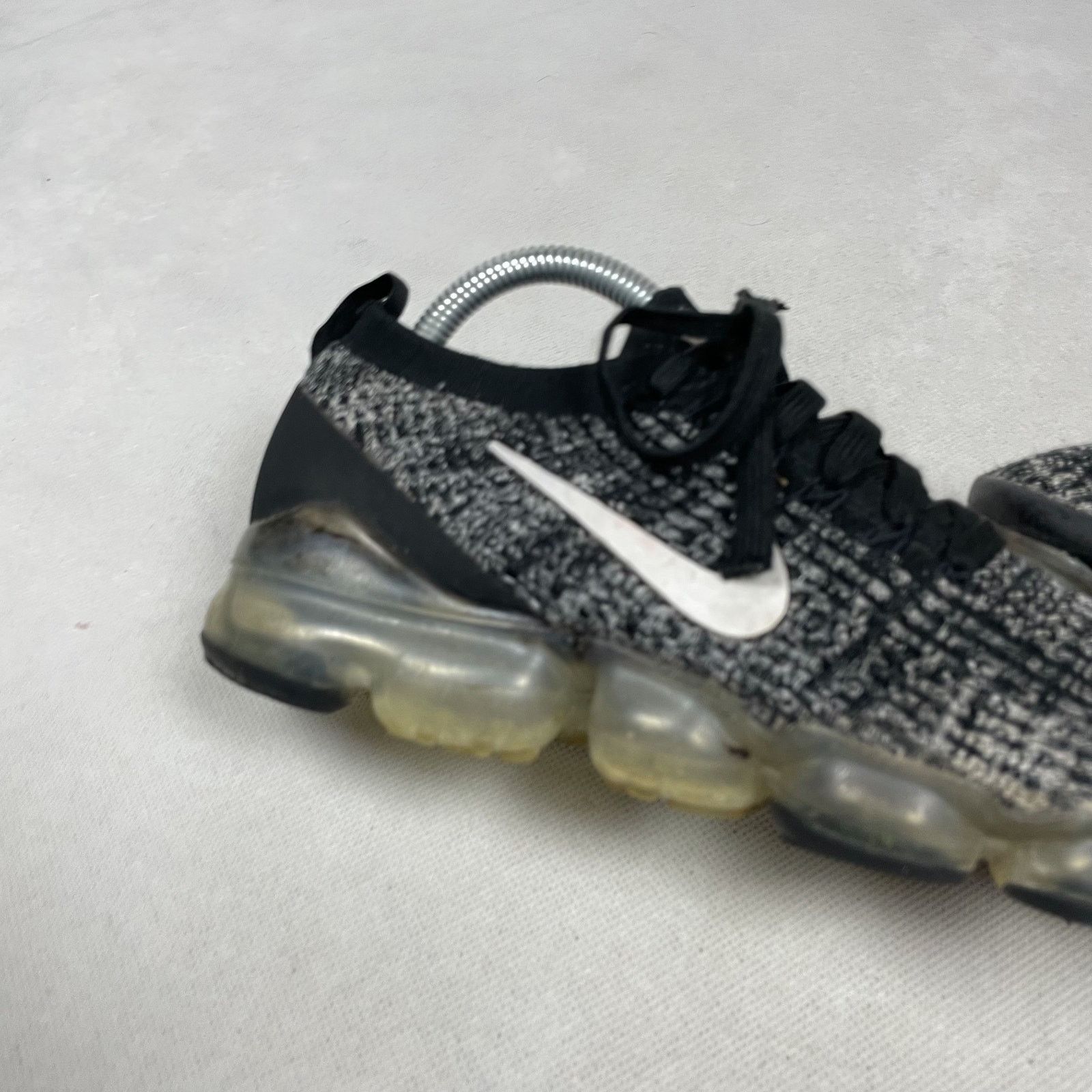 Nike Nike Aair Vapormax Flyknit 3 J6910-001 Women Sneaker Shoes 8 Size US 8 / IT 38 - 4 Thumbnail