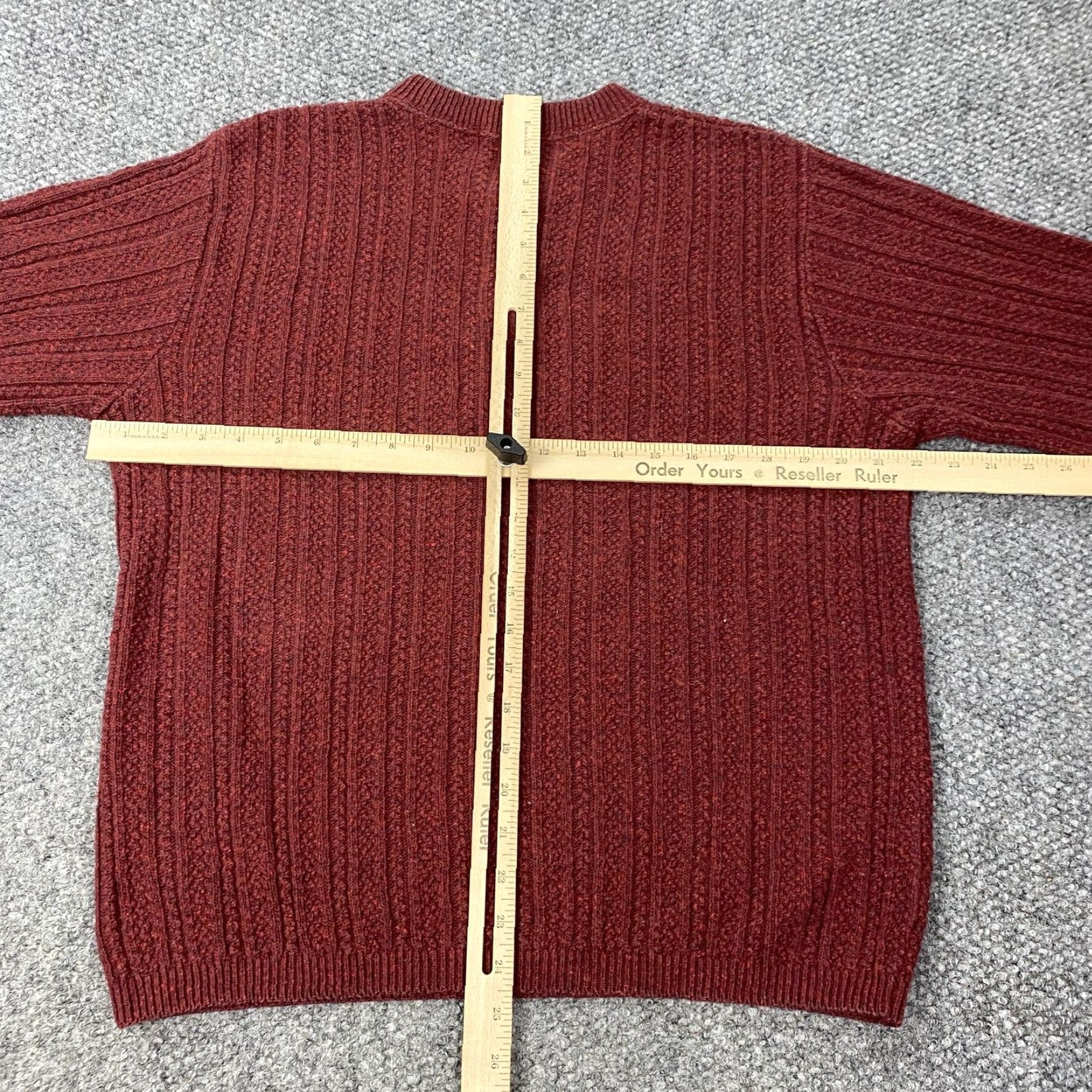 Bill Blass VINTAGE Bill Blass Sweater Mens Medium Burgundy 3 Button Henley Ribbed Knit Made USA Size US M / EU 48-50 / 2 - 4 Thumbnail