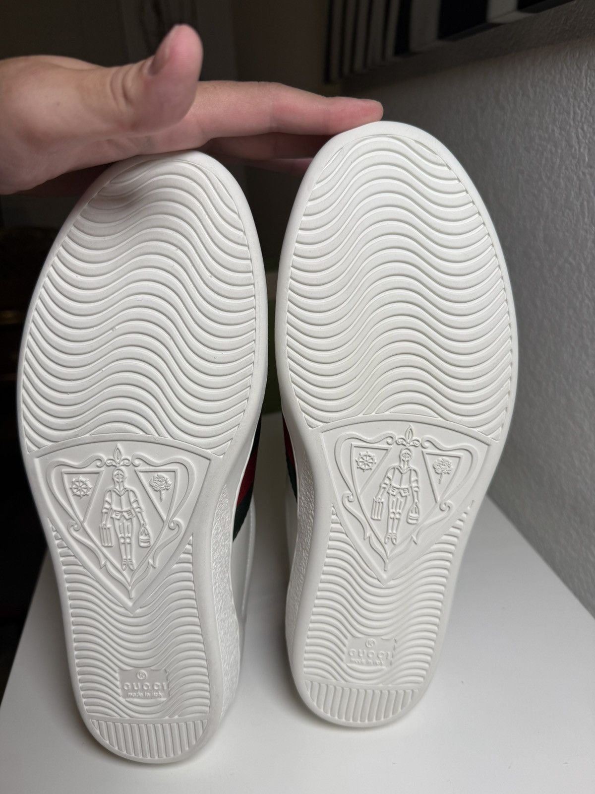 Gucci Gucci Ace Bee Sneakers size 8/US 9.5 Size US 9.5 / EU 42-43 - 5 Thumbnail