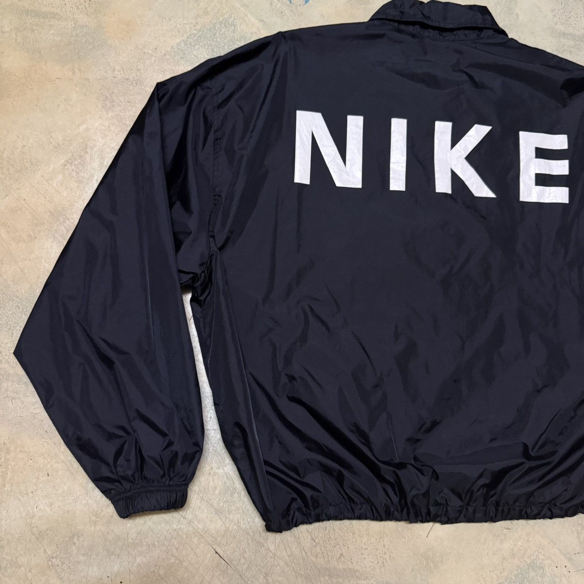Nike Vintage Nike Coach Jacket Big Logo Size US L / EU 52-54 / 3 - 5 Thumbnail