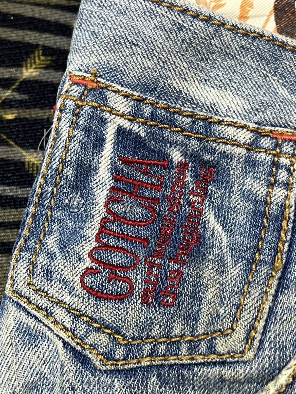 Japanese Brand × Le Grande Bleu (L.G.B.) Vintage Gotcha Surfwear Distressed Denim Size US 32 / EU 48 - 13 Thumbnail