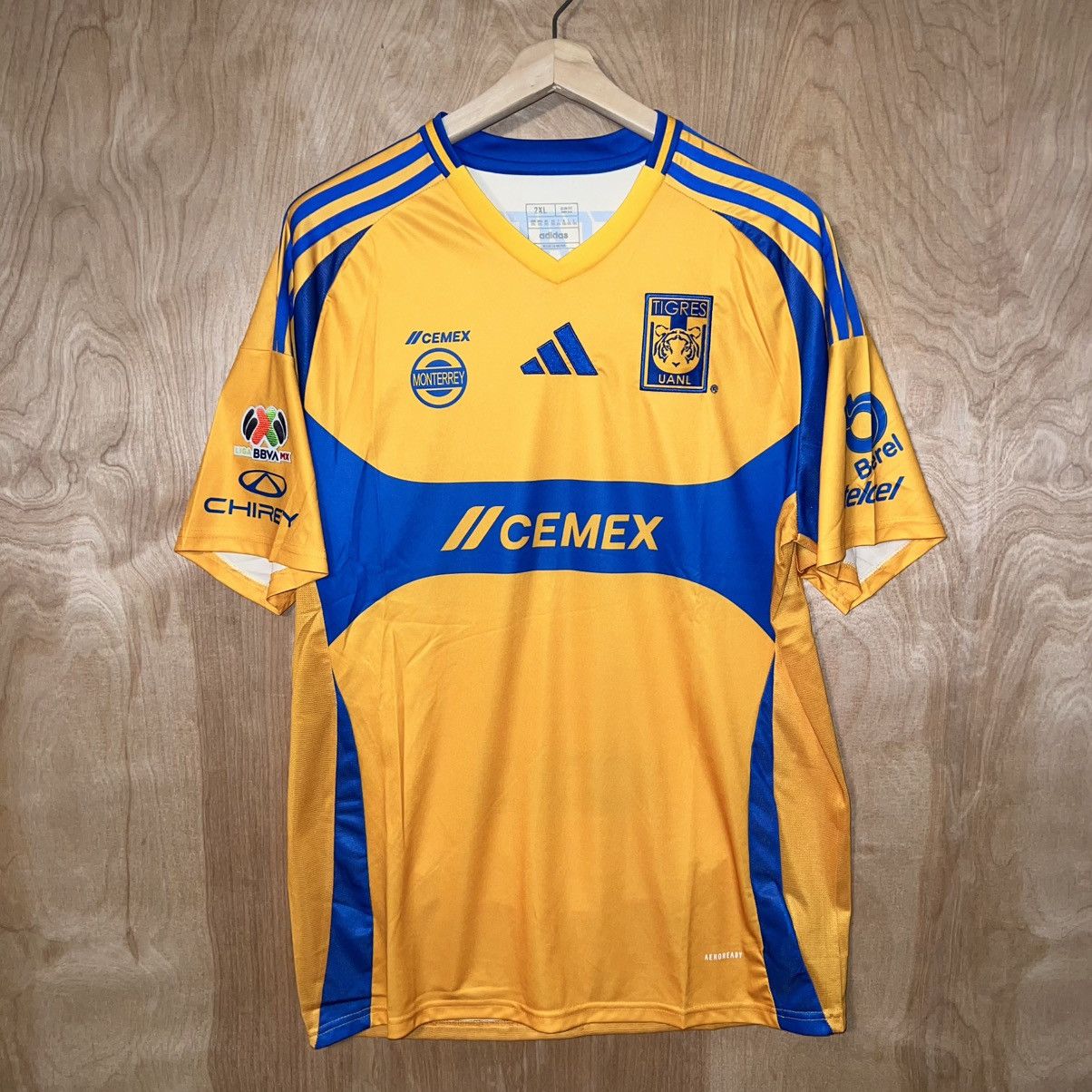 Adidas ADIDAS TIGRES UANL HOME JERSEY 2024 2025 PLAYER VERSION Size US XXL / EU 58 / 5 - 1 Thumbnail