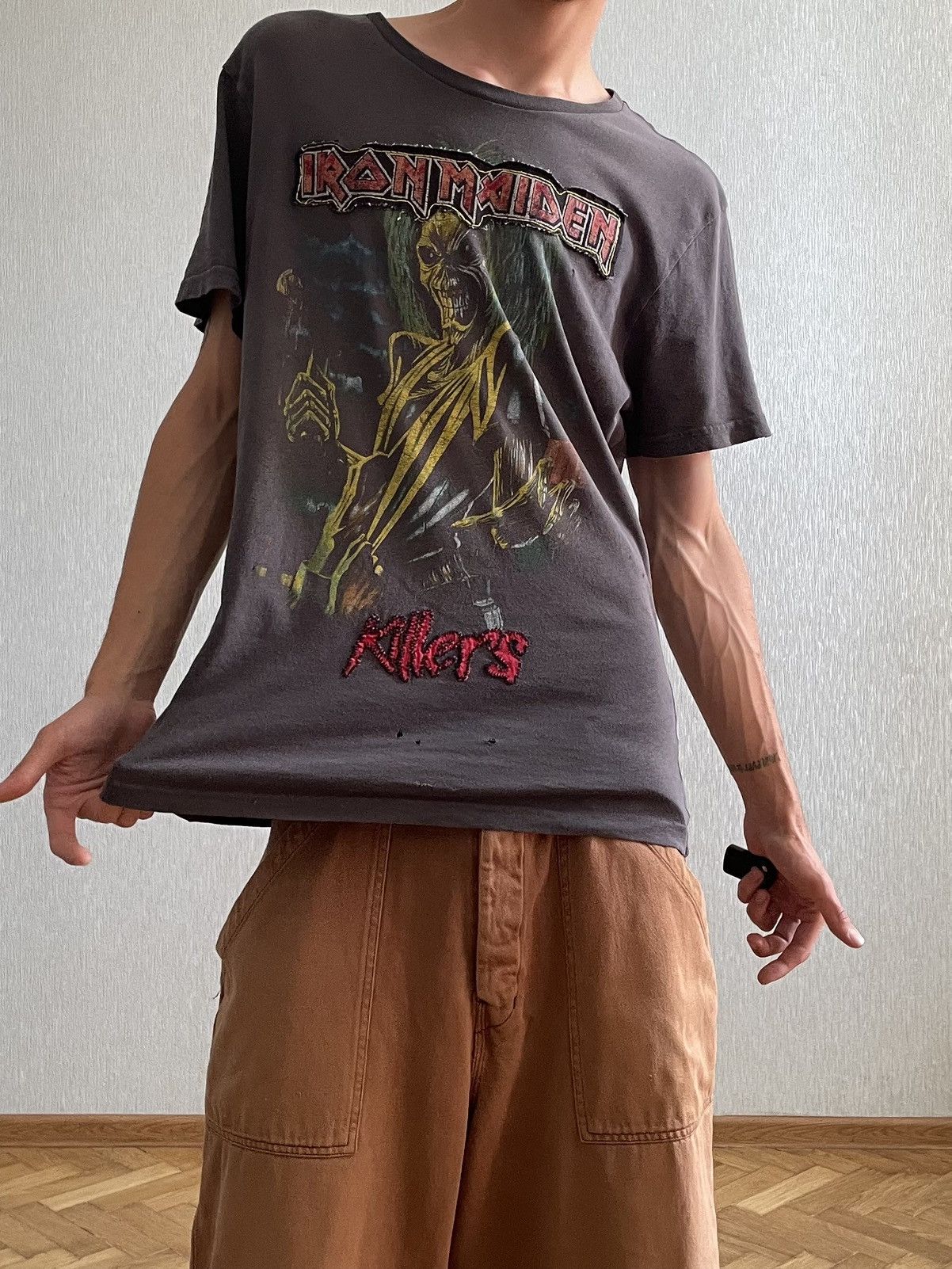 Iron Maiden by SWAG Distressed «Killers» 1984 Tour Embroidered T-Shirt Size US L / EU 52-54 / 3 - 9 Thumbnail