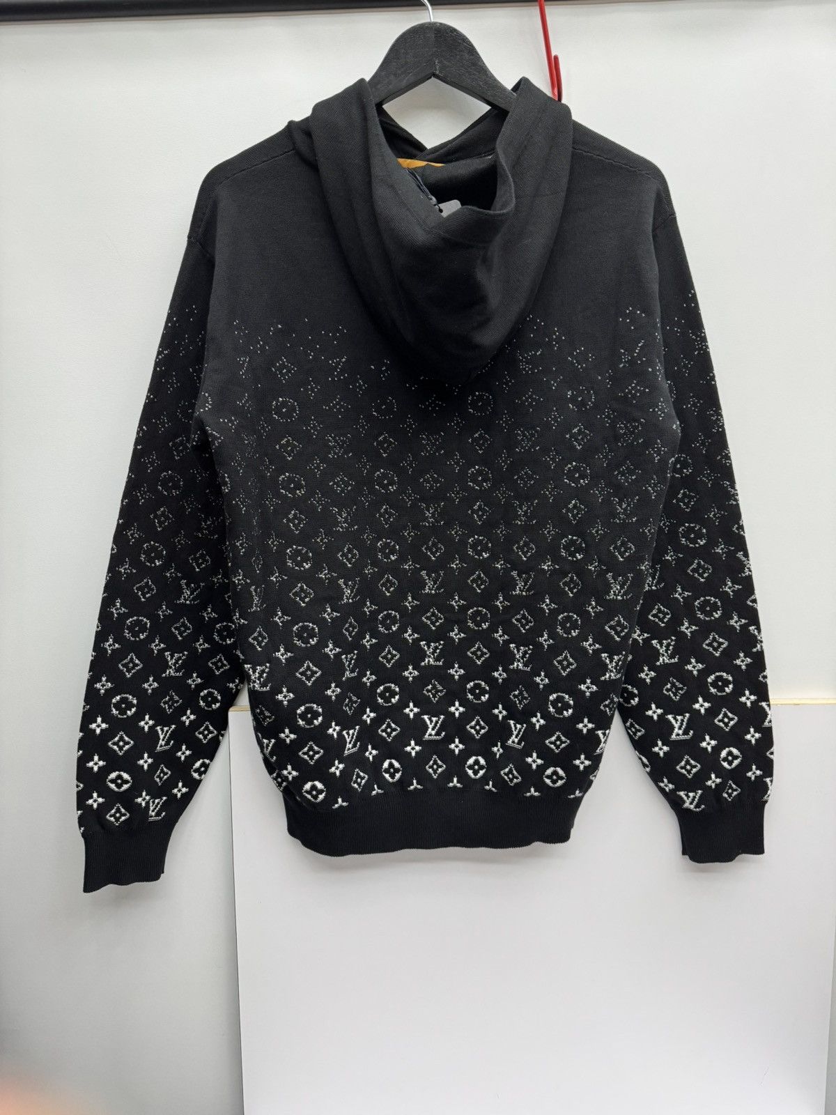 Louis Vuitton Monogram Gradient Hoodie Size US M / EU 48-50 / 2 - 2 Thumbnail