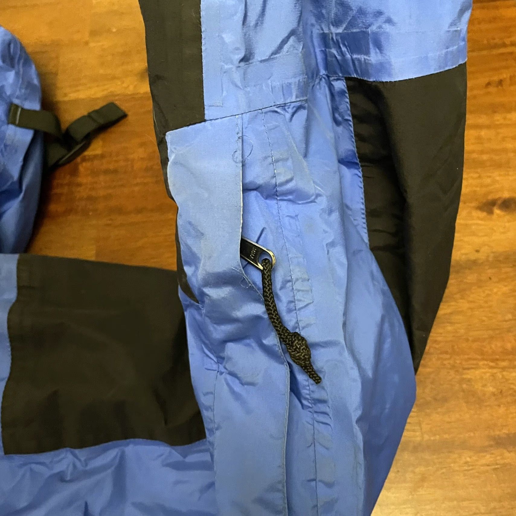 The North Face VINTAGE The North Face Mountain Light Gore-Tex Jacket Mens M USA Royal Blue Windbreaker Water Resistant Size US M / EU 48-50 / 2 - 6 Thumbnail