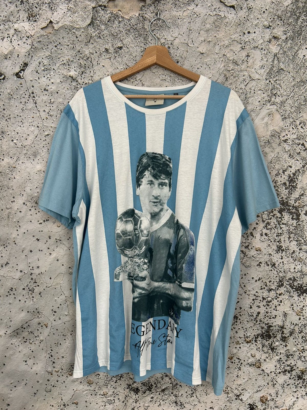 Vintage Celebrity Icons Messi Argentina Blue Stripe Graphic Tee Size US XXL / EU 58 / 5 - 1 Thumbnail