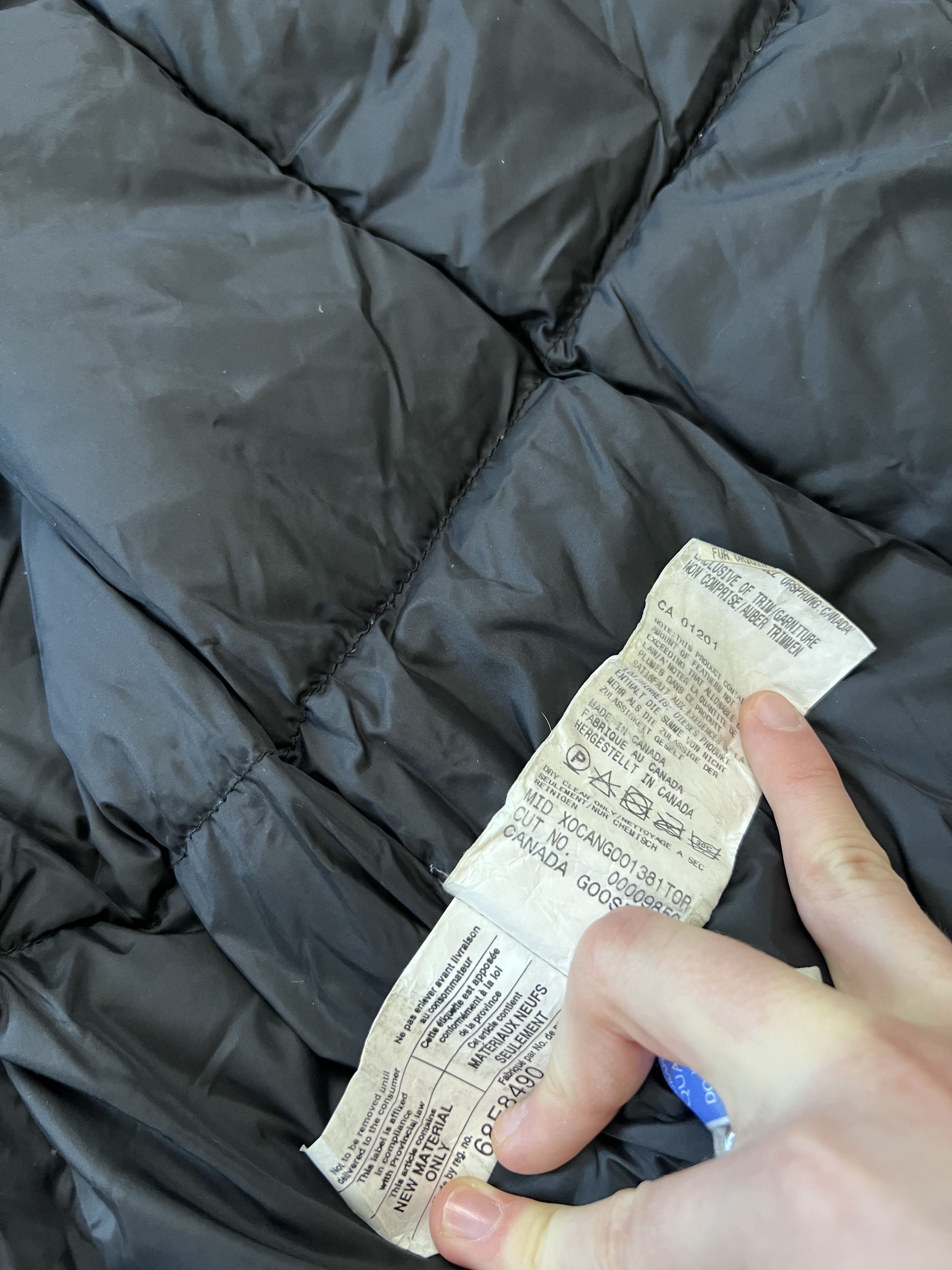 Canada Goose canada goose puffer parka size M-L luxury Size M / US 6-8 / IT 42-44 - 13 Thumbnail