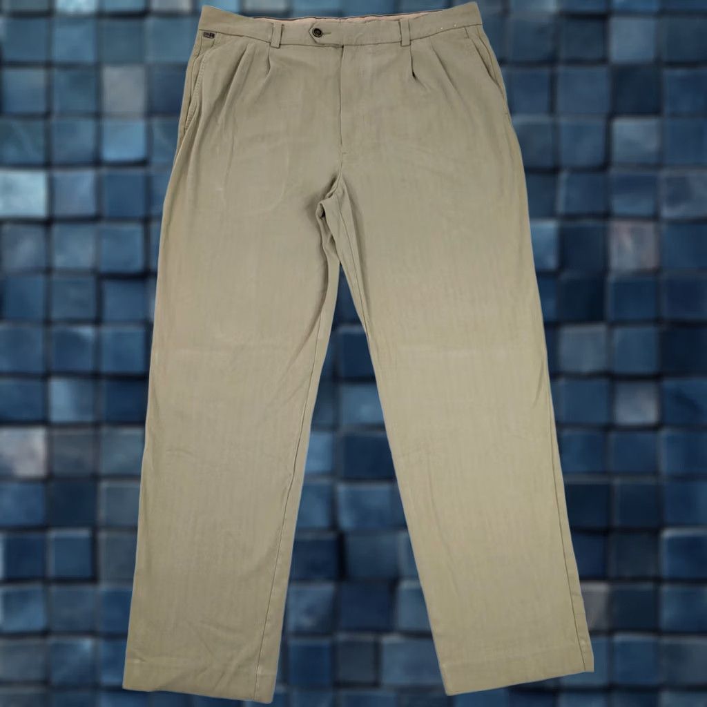 Tommy Bahama Tommy Bahama Silk Pants Beige 37x31 Dress Pants Mens Silk Blend Classic Pleated Front Button Zip Pocket Casual Business Travel Resort Wear Size US 37 - 1 Thumbnail