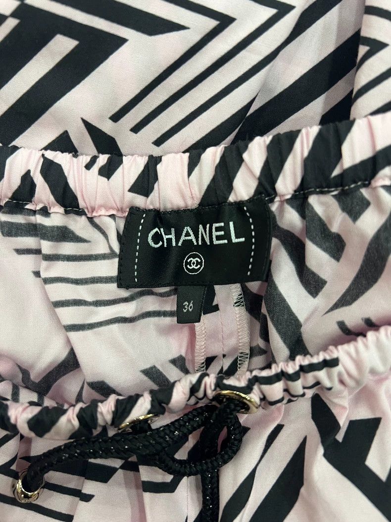 Chanel Chanel Series Star Windproof Casual Pants Size 24" / US 00 / IT 34 - 2 Thumbnail