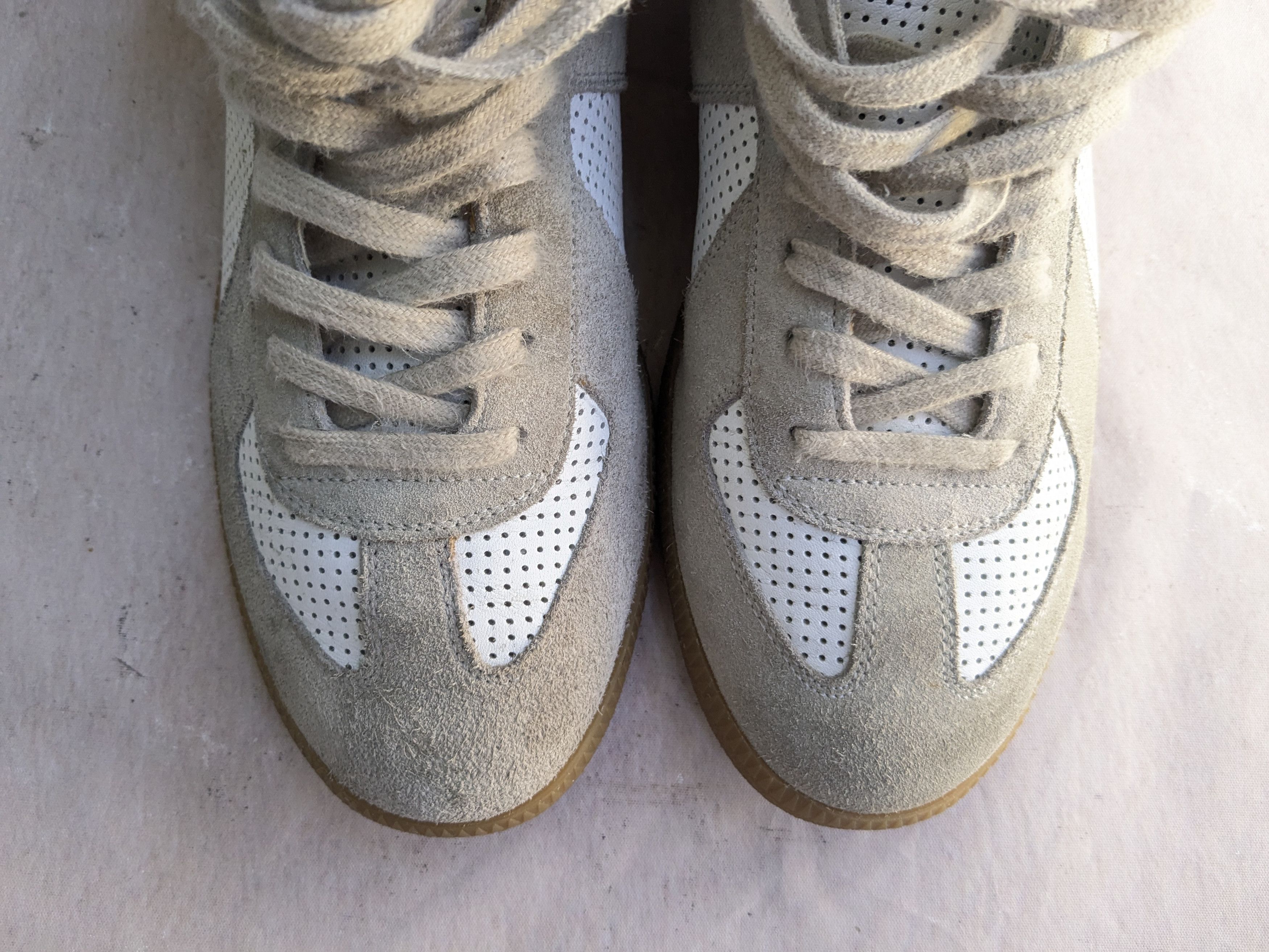 Maison Margiela Maison Margiela Replica GAT White Gray 12 45 High Tops Size US 12 / EU 45 - 4 Thumbnail