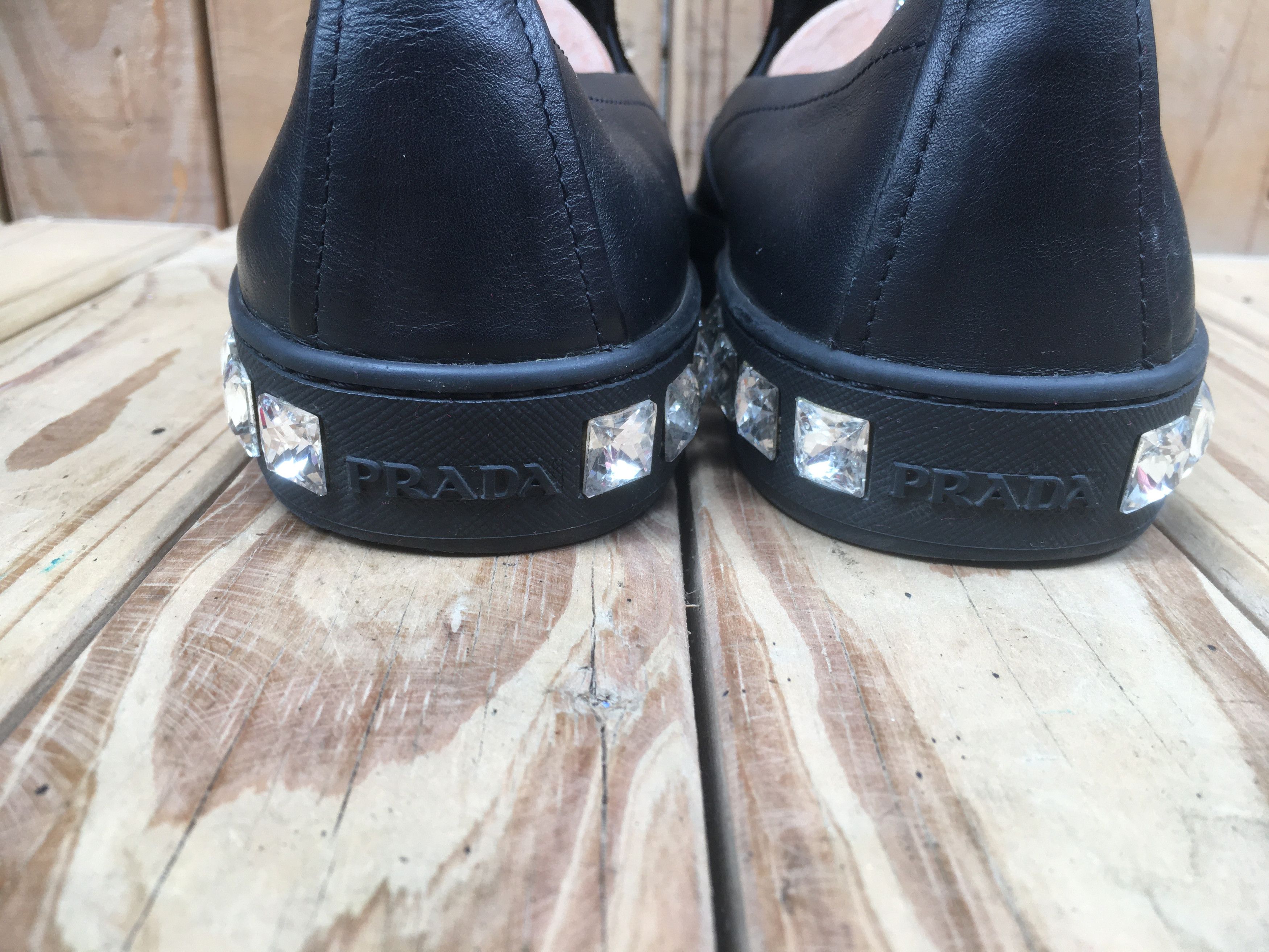 Prada PRADA Black women's Leather Casual Sneakers Uk 4 EUR 37 US 7 Size US 7 / IT 37 - 11 Thumbnail