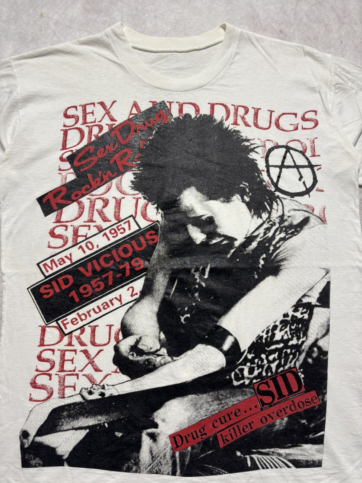 Vintage Vintage 80’s Sid Vicious Tshirt Size US M / EU 48-50 / 2 - 2 Thumbnail