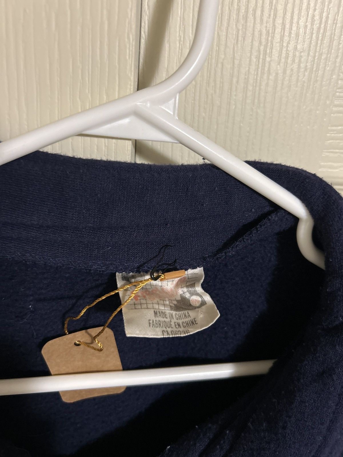 Foot Locker × Vintage Vintage Foot Locker sweater Size US XL / EU 56 / 4 - 4 Thumbnail