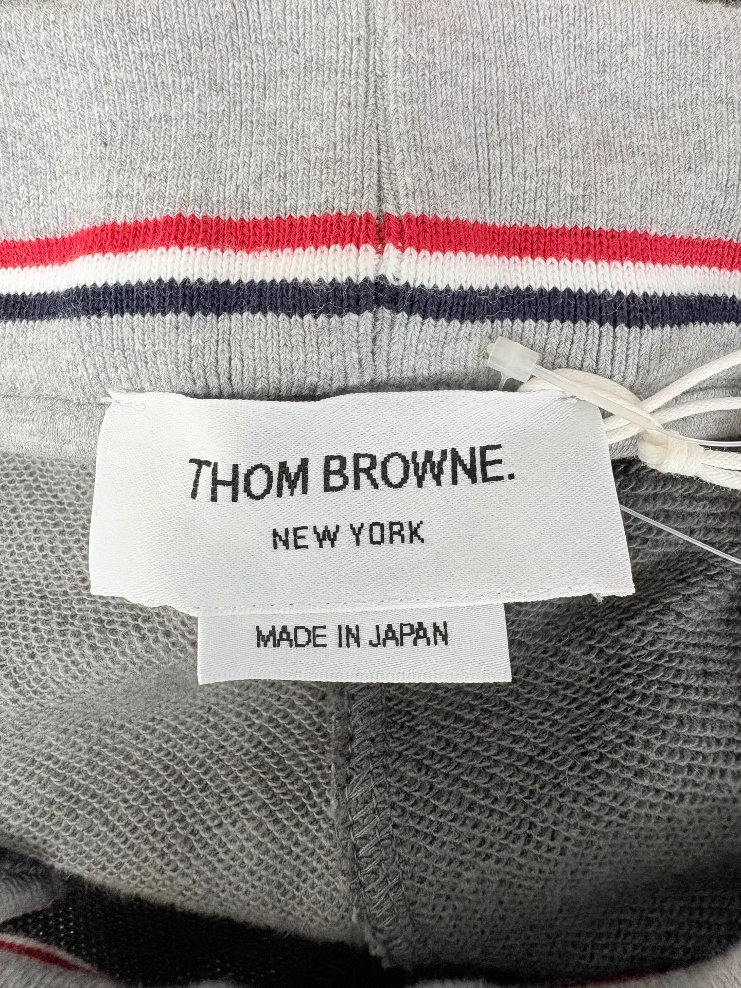 Thom Browne THOM BROWNE 4-Bar Paneled Shorts Size US 31 - 4 Thumbnail