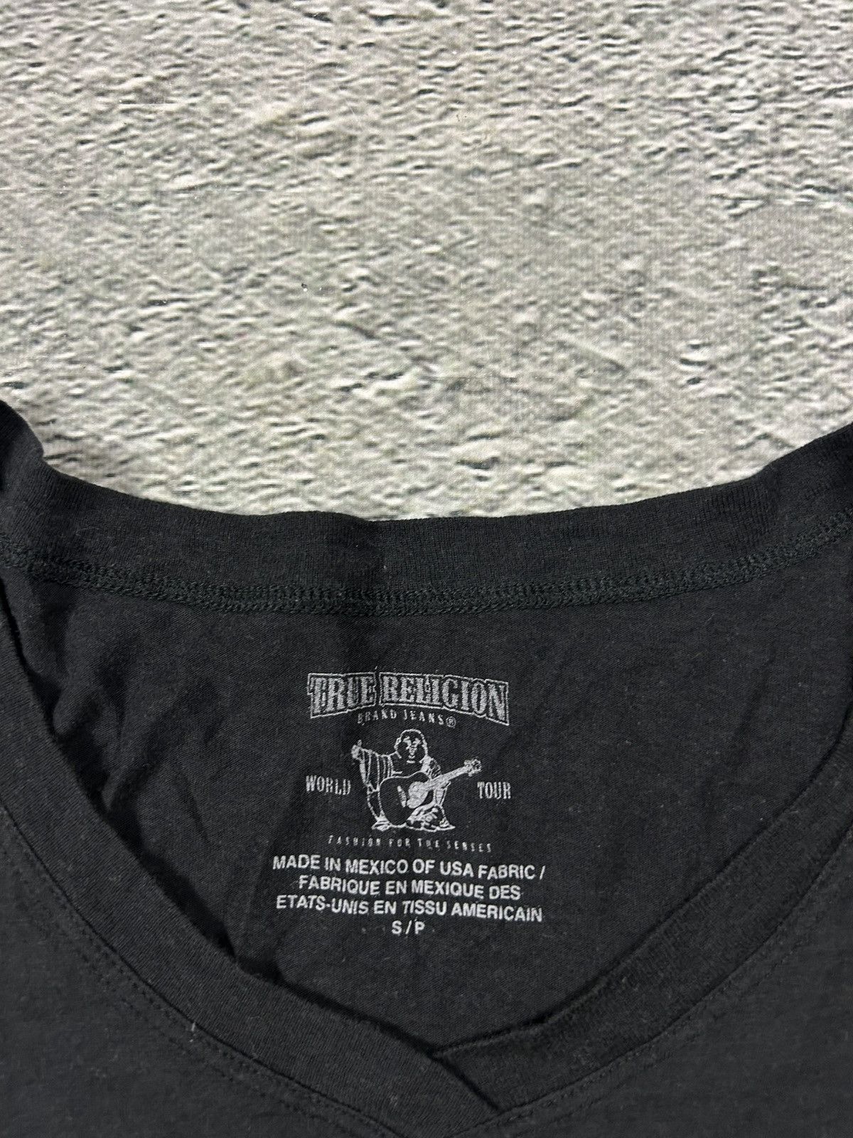 True Religion True Religion Rose T-shirt logo Red Black V-Neck cropped Size S / US 4 / IT 40 - 3 Thumbnail