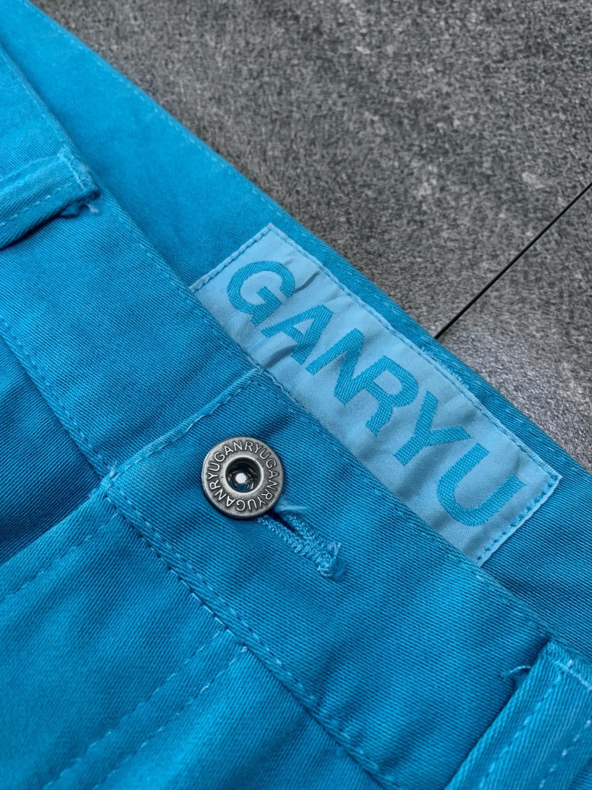 Comme des Garcons FREE TAX! Aqua Contrast Short Pants Size US 31 - 7 Thumbnail