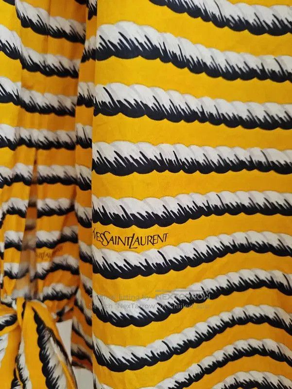Yves Saint Laurent YSL Striped Cotton Short Sleeve Shirt for Women . Size M / US 6-8 / IT 42-44 - 7 Thumbnail