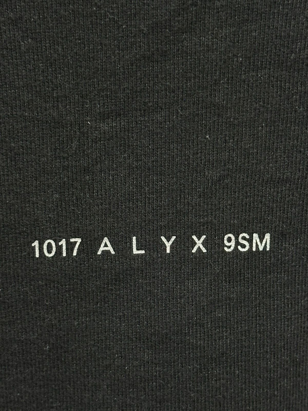 1017 ALYX 9SM FW20 1017 ALYX 9SM White Sphere Logo Sweatshirt Size US S / EU 44-46 / 1 - 6 Thumbnail