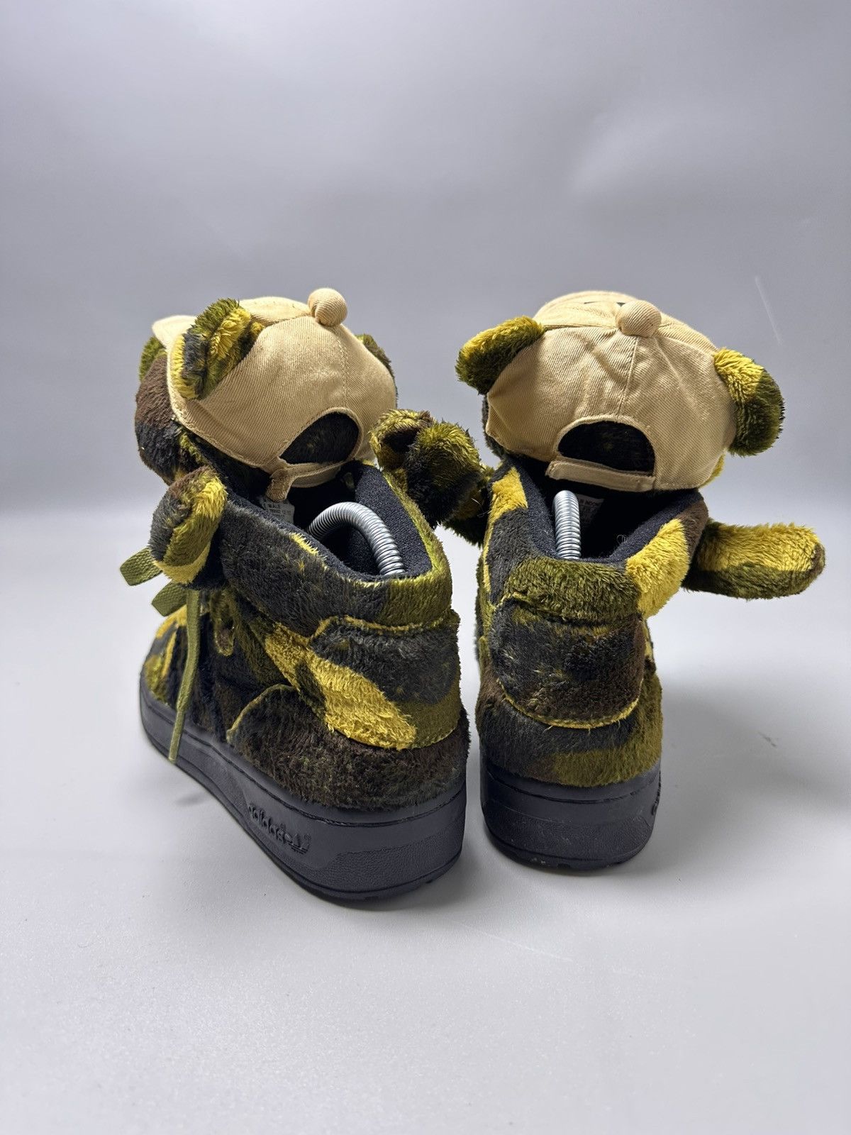 Adidas × Jeremy Scott Teddy Bear Plush Sneaker Size US 5 / EU 37 - 3 Thumbnail