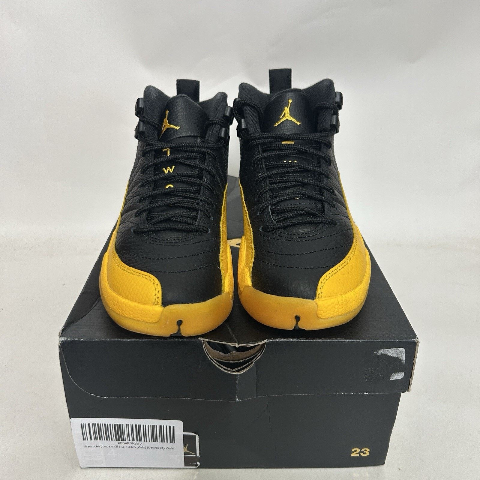 Jordan Brand Nike Air Jordan 12 Retro GS “Black University Gold” Size US 5.5 / IT 35.5 - 2 Thumbnail