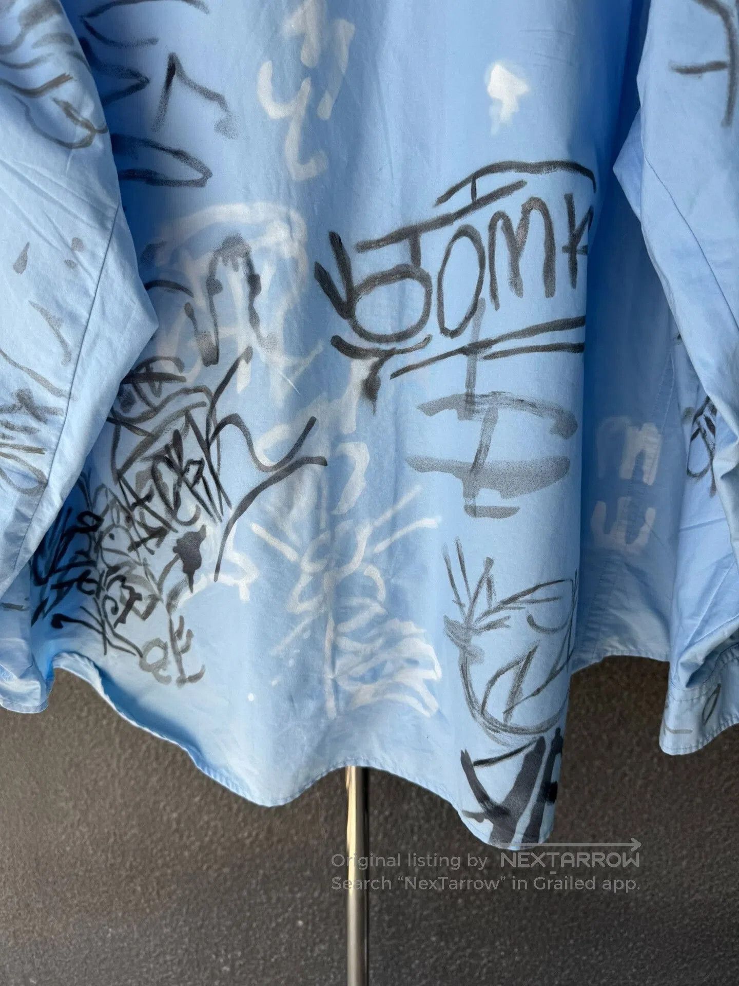 Balenciaga Balenciaga Graffiti Shirt Size 2 Secondhand. Size S / US 4 / IT 40 - 6 Thumbnail